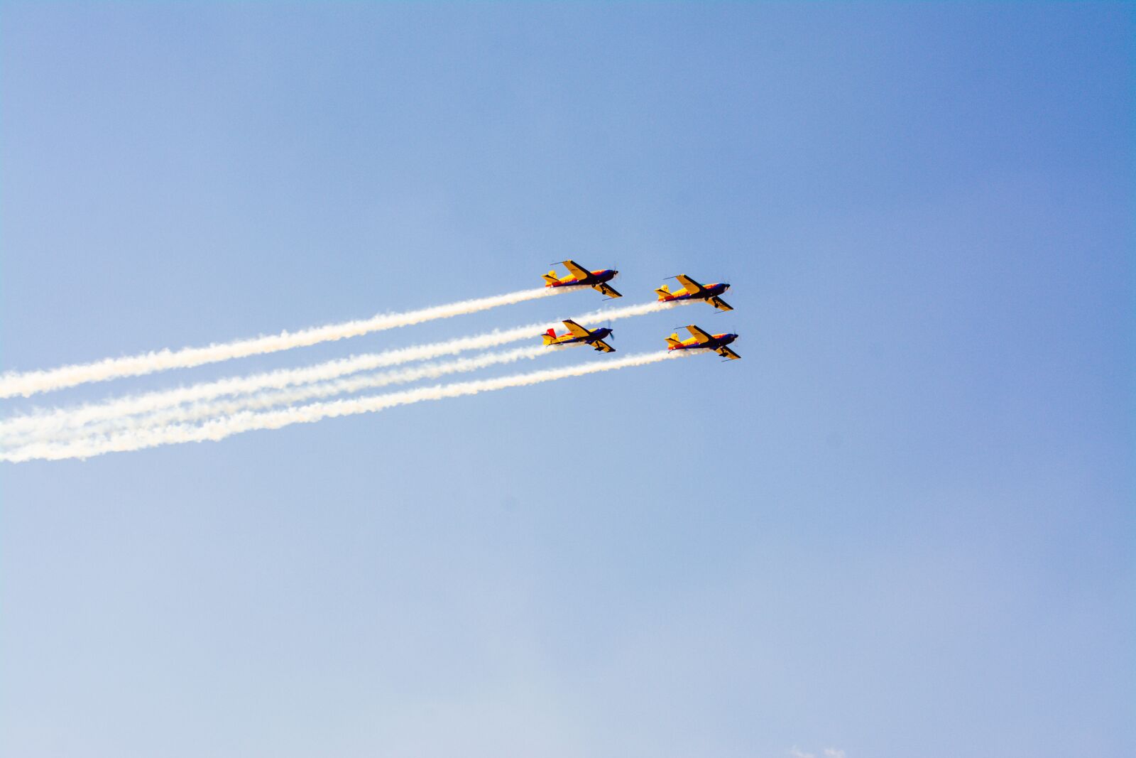 Nikon D7100 sample photo. Sky, the airplane, flat photography