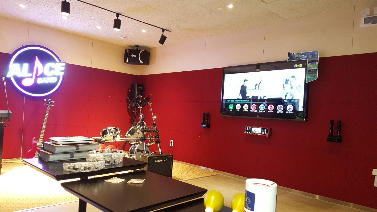 Samsung Galaxy Note5 sample photo. Karaoke, singingroom, noraebang photography