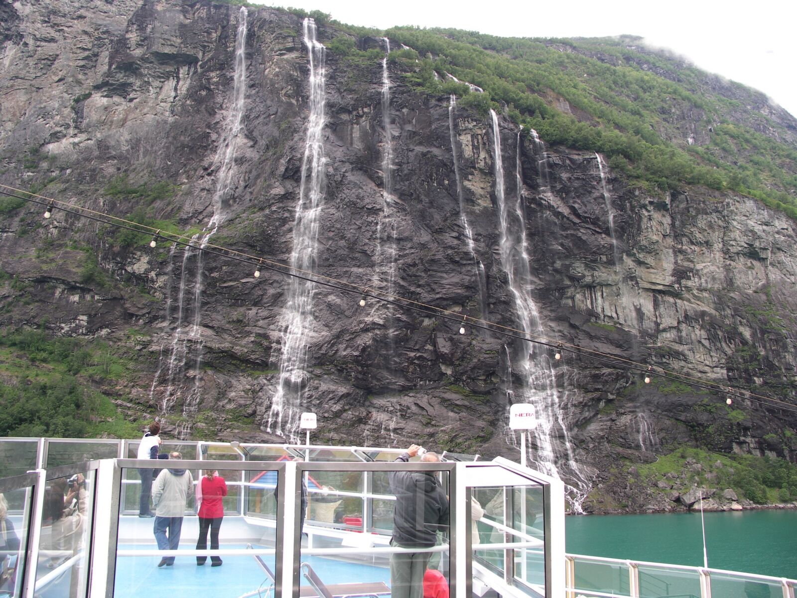 KONICA MINOLTA DiMAGE A200 sample photo. The 7 sisters, cascade, geiranger photography