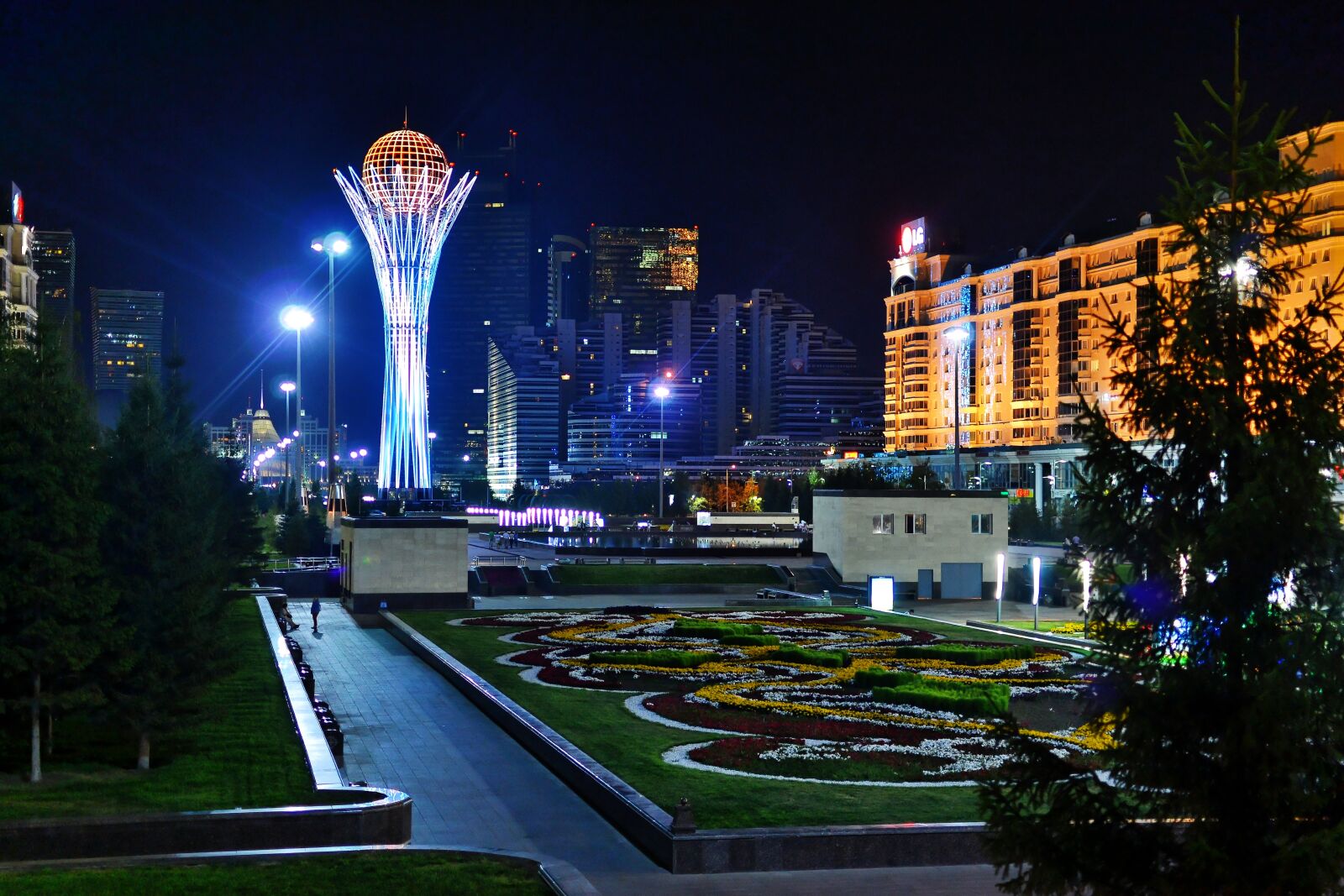Nikon D3100 sample photo. Kazakhstan, only sultan, baiterek photography