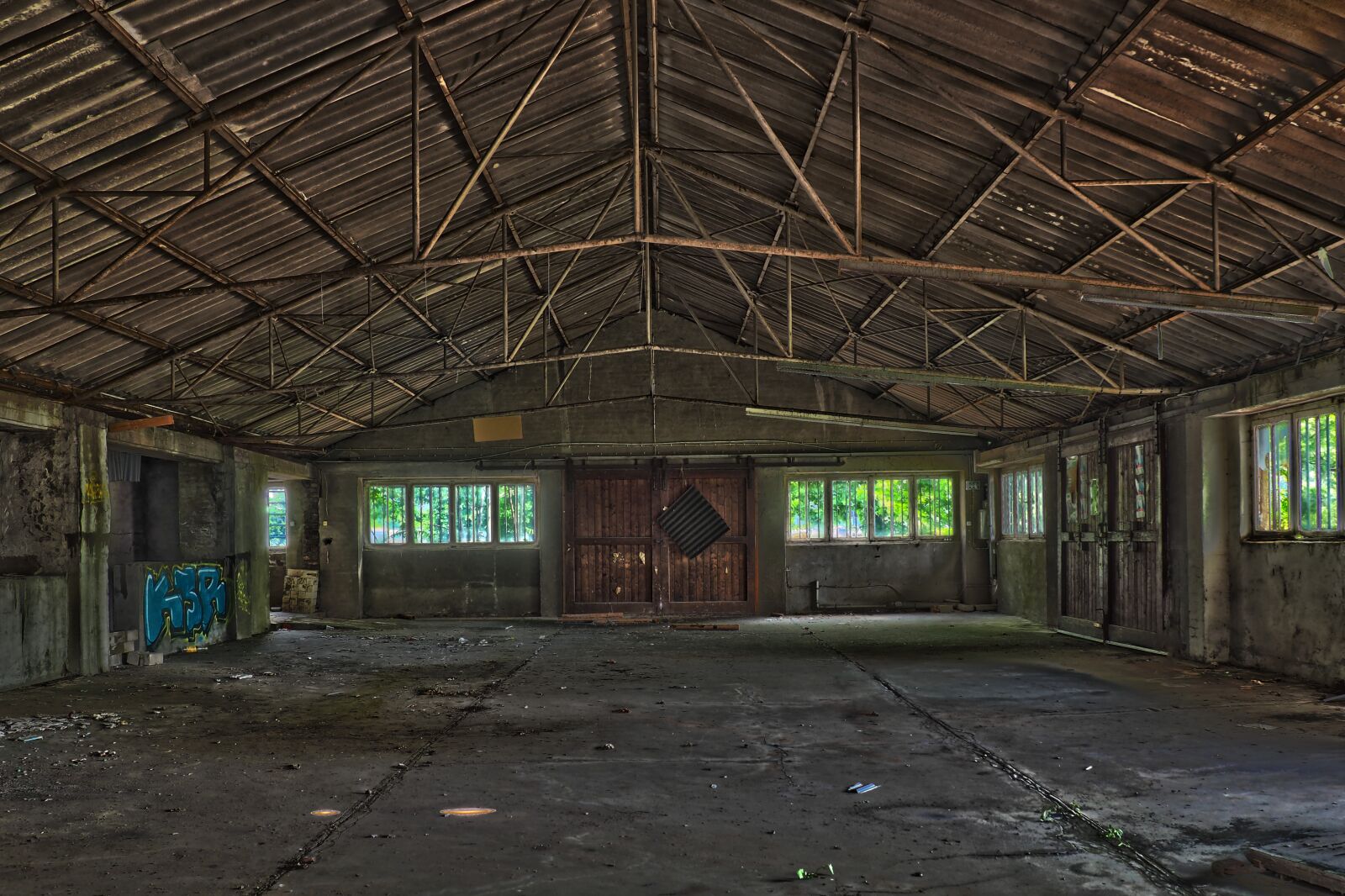 Olympus OM-D E-M10 sample photo. Lost places, pforphoto, dilapidated photography