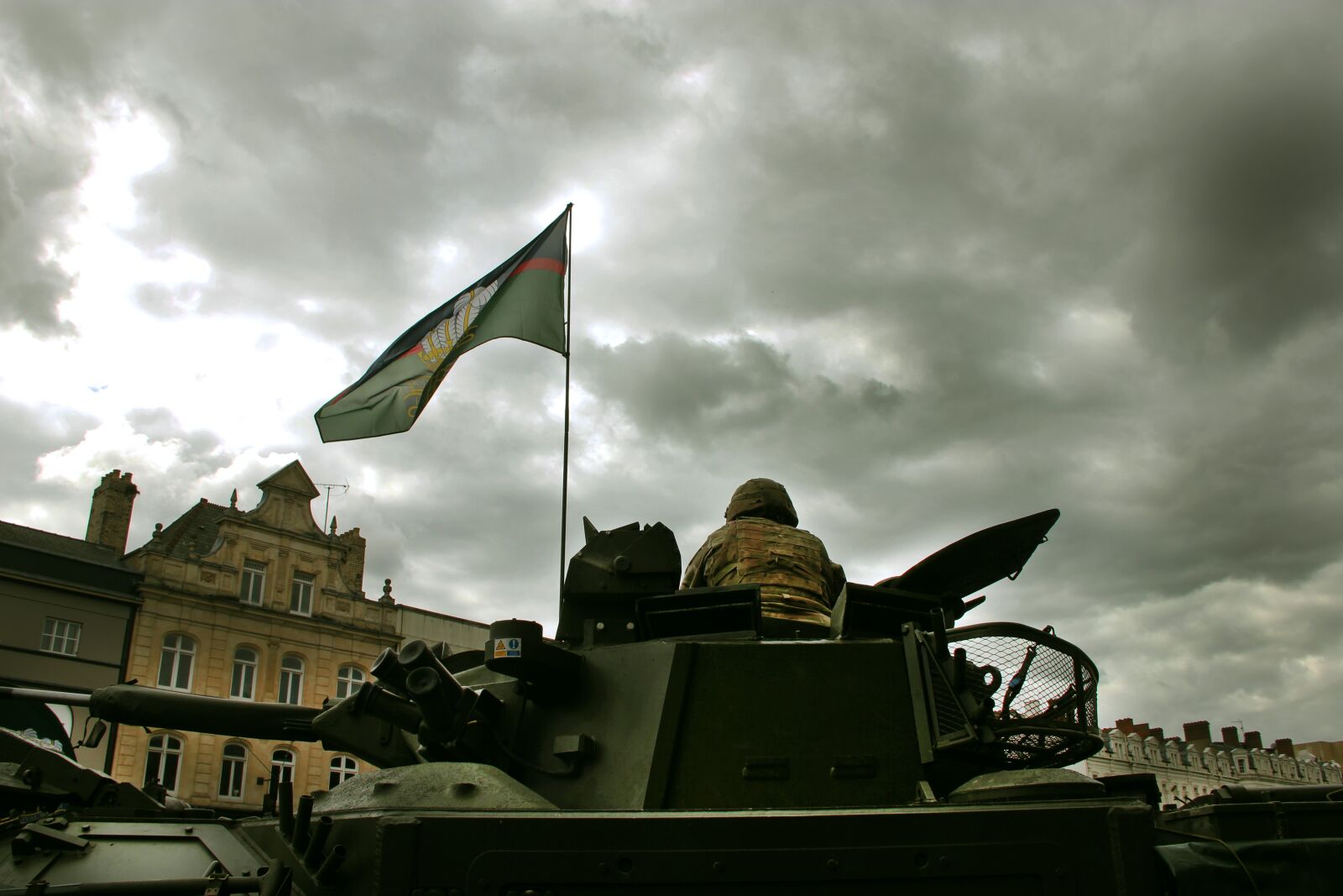 Canon EOS 550D (EOS Rebel T2i / EOS Kiss X4) sample photo. Tank, military, war photography