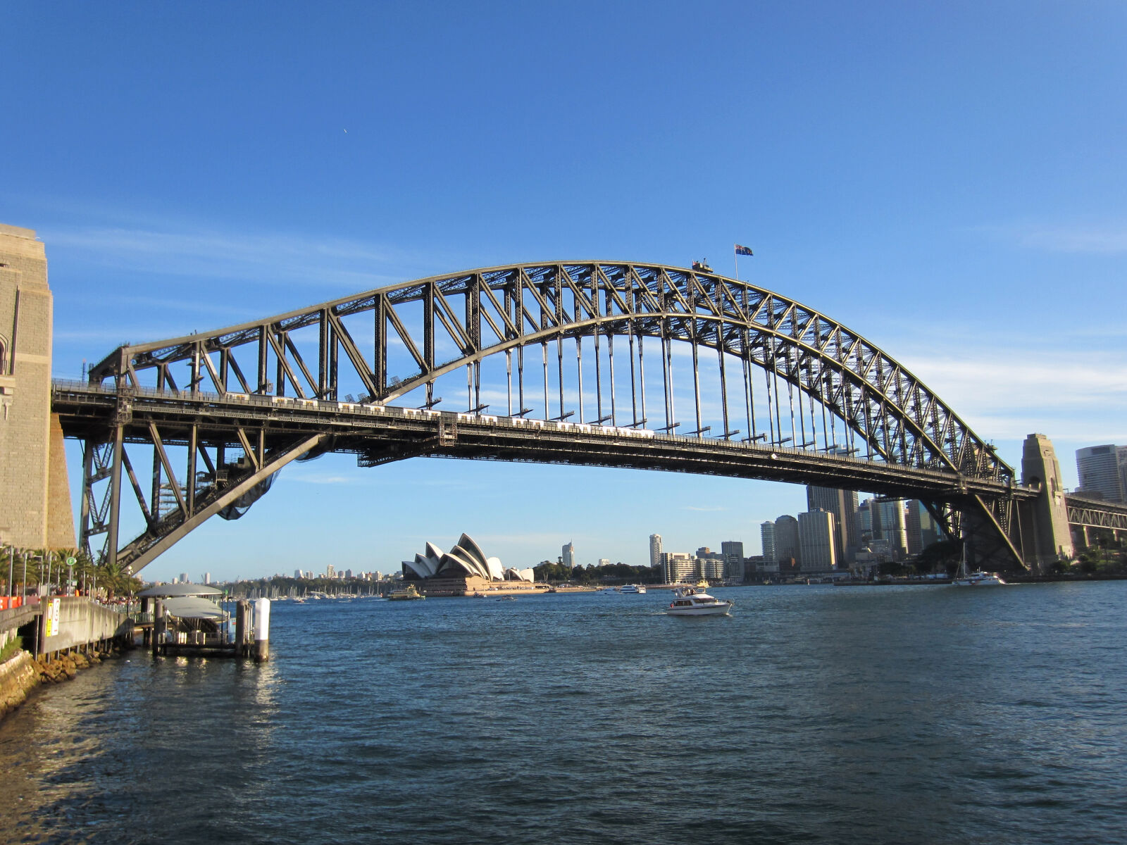 Canon PowerShot ELPH 300 HS (IXUS 220 HS / IXY 410F) sample photo. Australia, boat, bridge, city photography