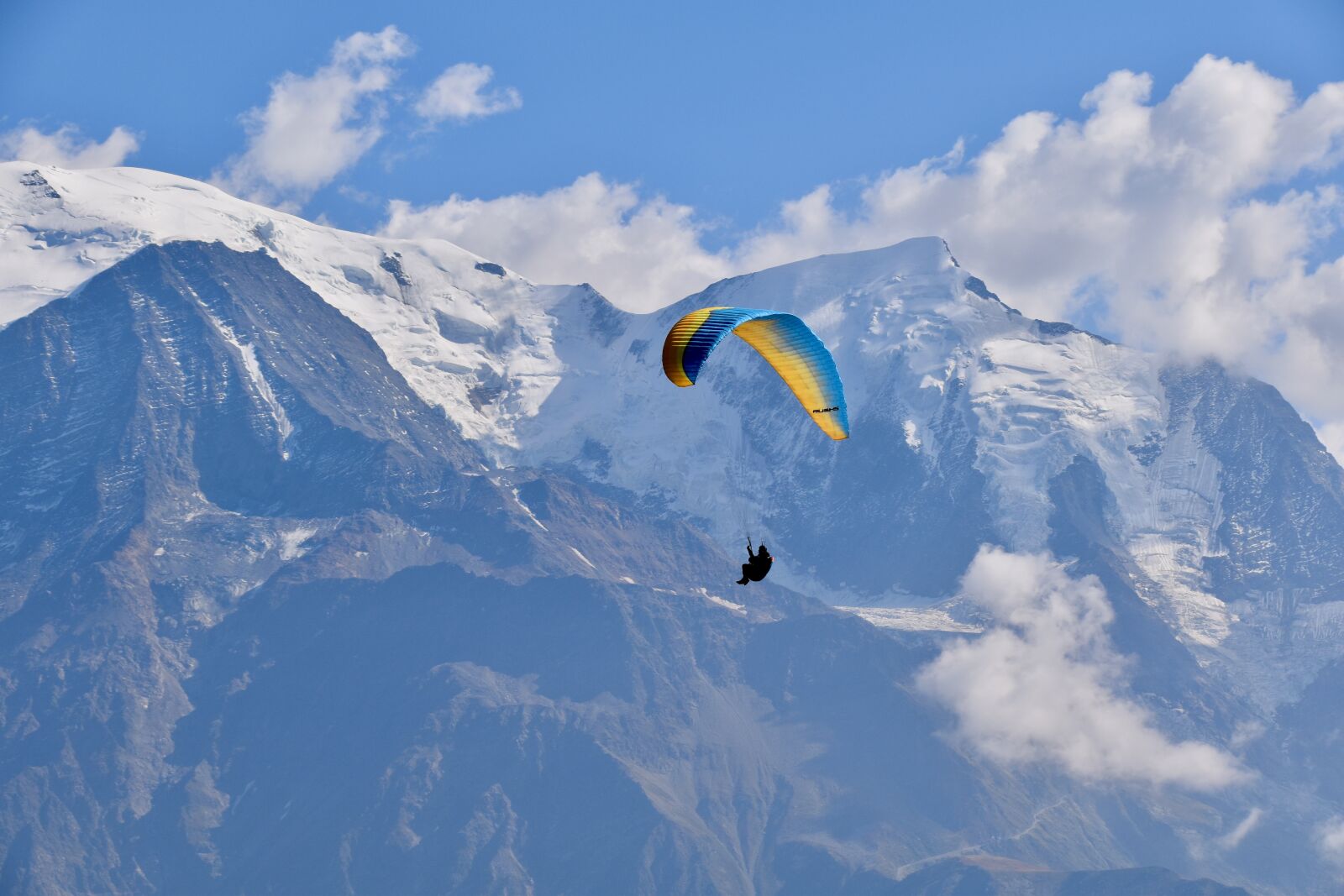 Nikon D5600 sample photo. Paragliding, paraglider, mountains photography