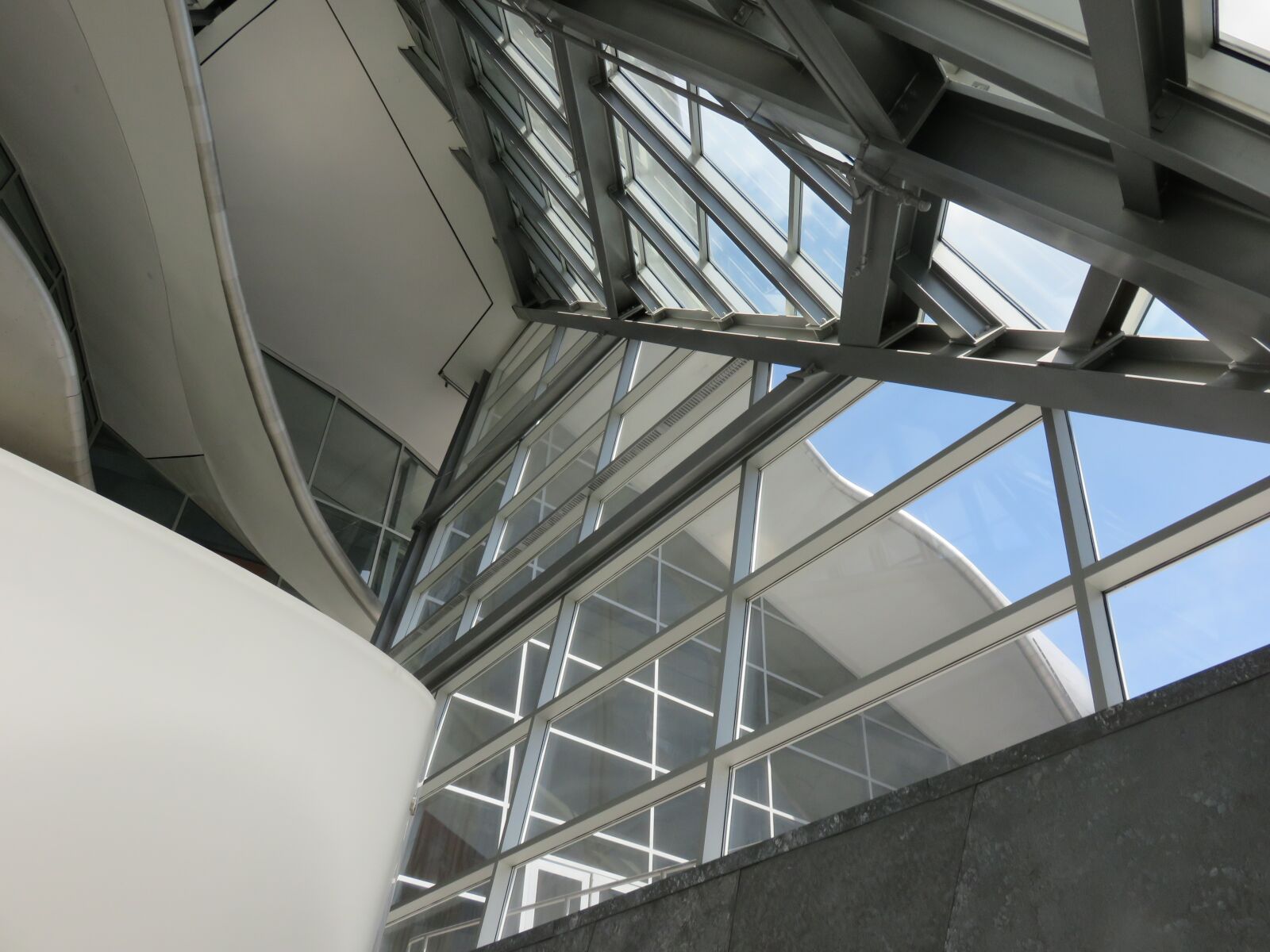Canon PowerShot SX700 HS sample photo. Architecture, interior, design photography