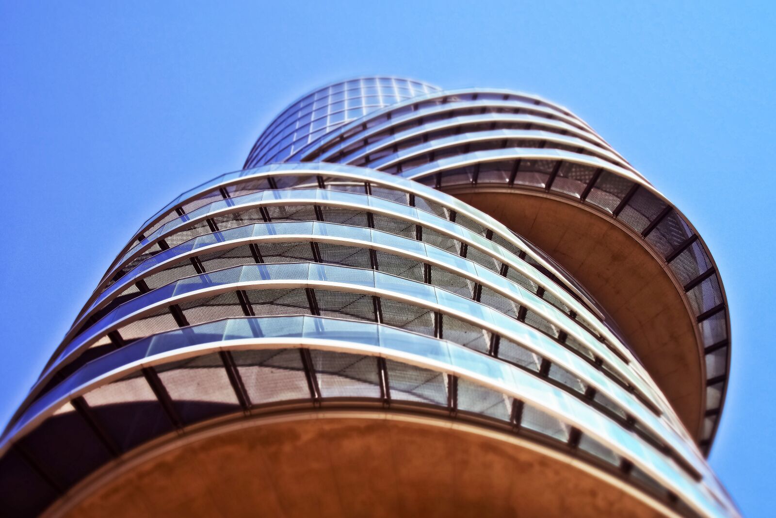 Olympus OM-D E-M10 sample photo. Architecture, skyscraper, building photography