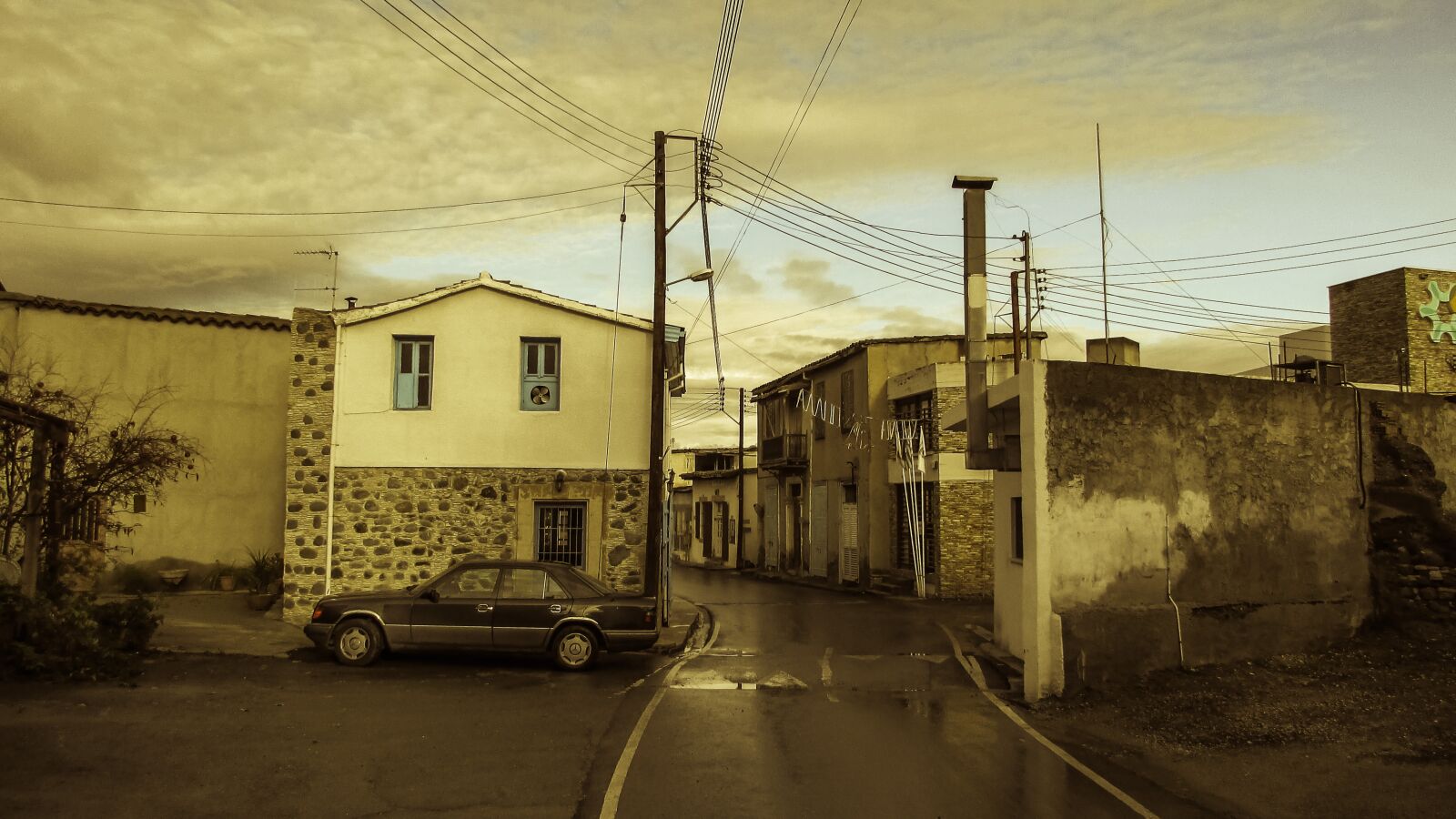 Canon PowerShot SX400 IS sample photo. Street, village, winter photography