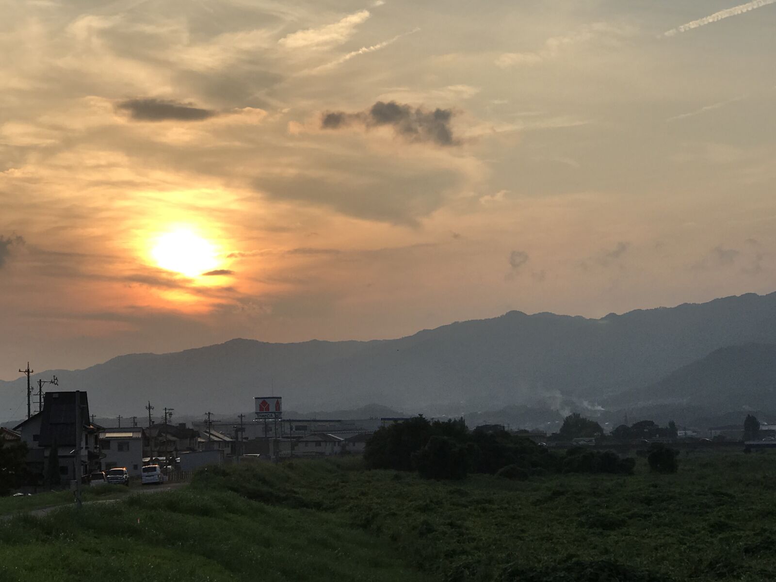 Apple iPhone 7 Plus sample photo. Sunset, inland city, japan photography