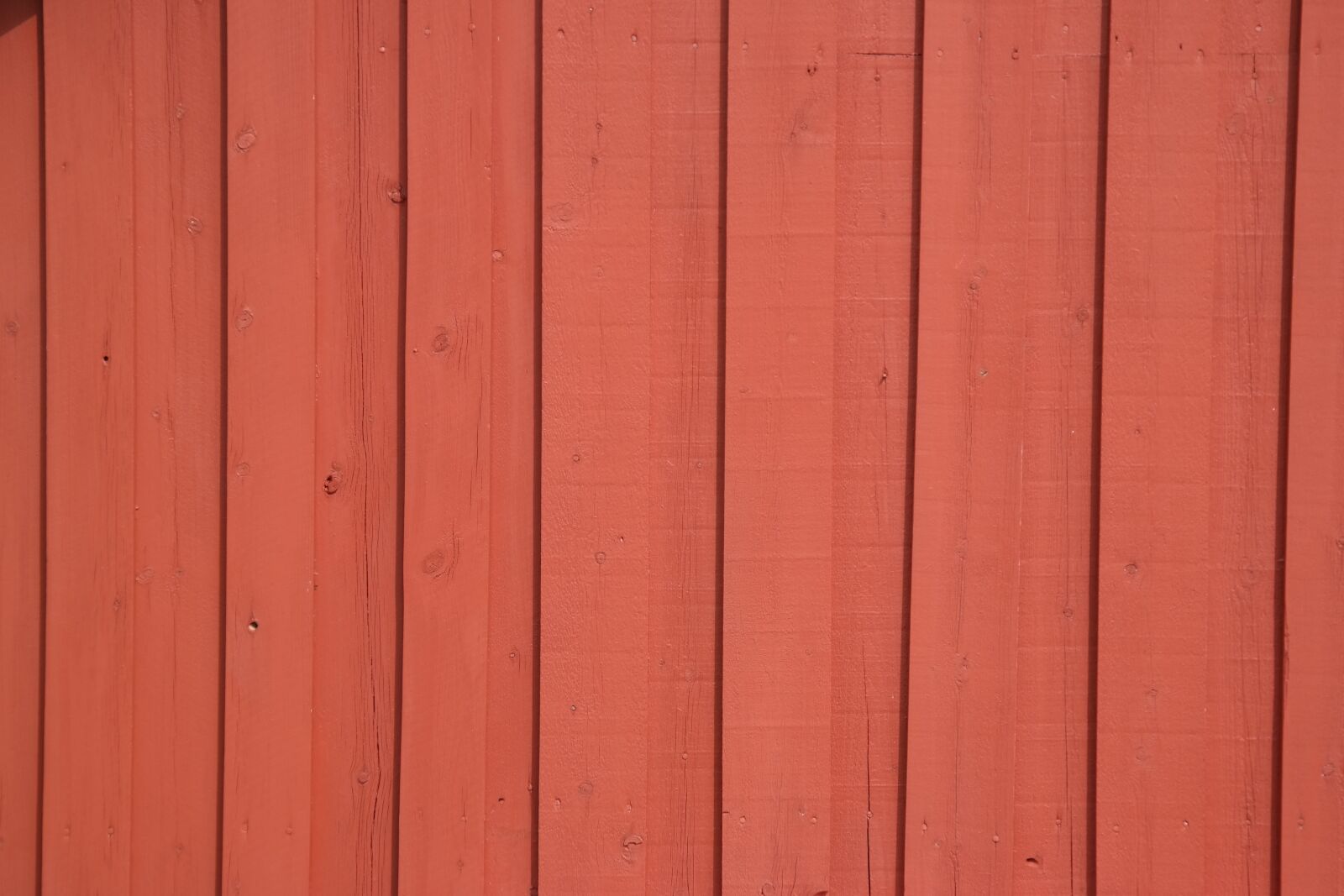Samsung NX300 sample photo. Wooden wall, red, background photography