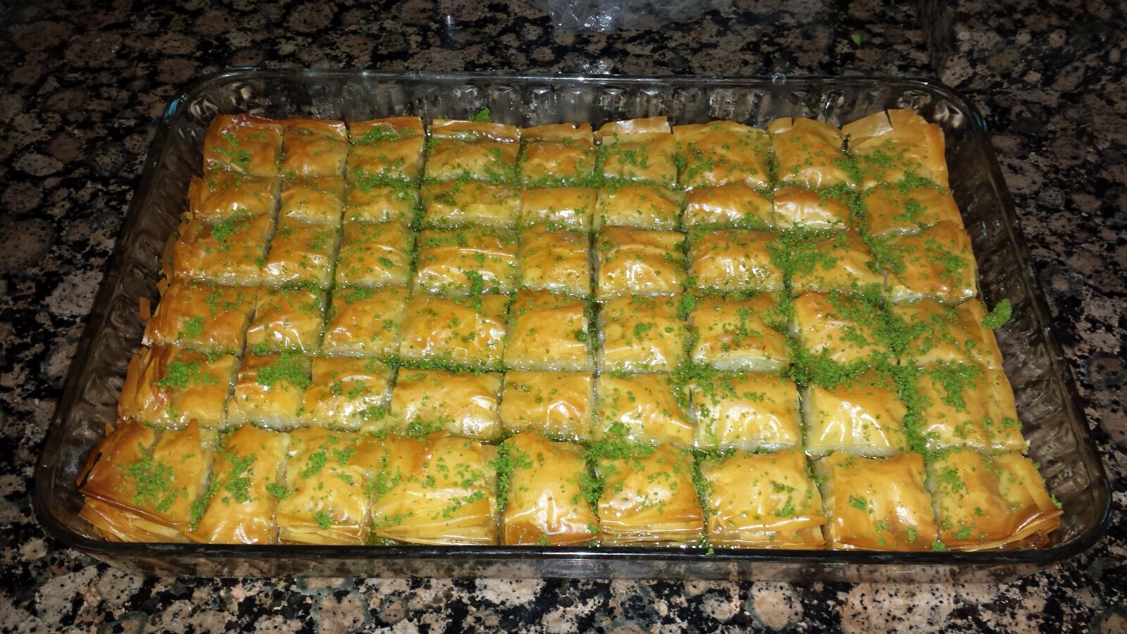 Samsung Galaxy S4 sample photo. Baklava, specialty, turkey photography