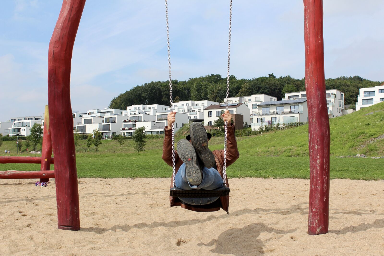 Canon EOS 600D (Rebel EOS T3i / EOS Kiss X5) sample photo. Playground, rock, swing device photography