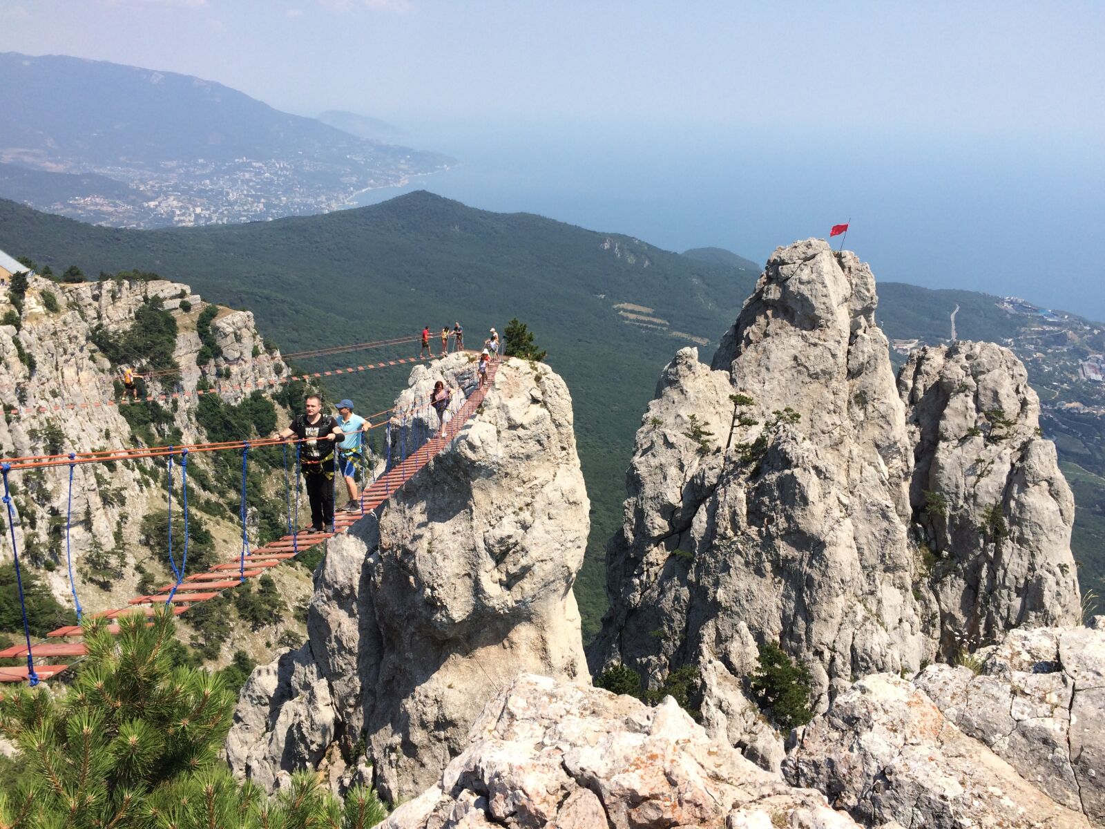 iPhone 5s back camera 4.15mm f/2.2 sample photo. Mountains, bridge, yalta photography