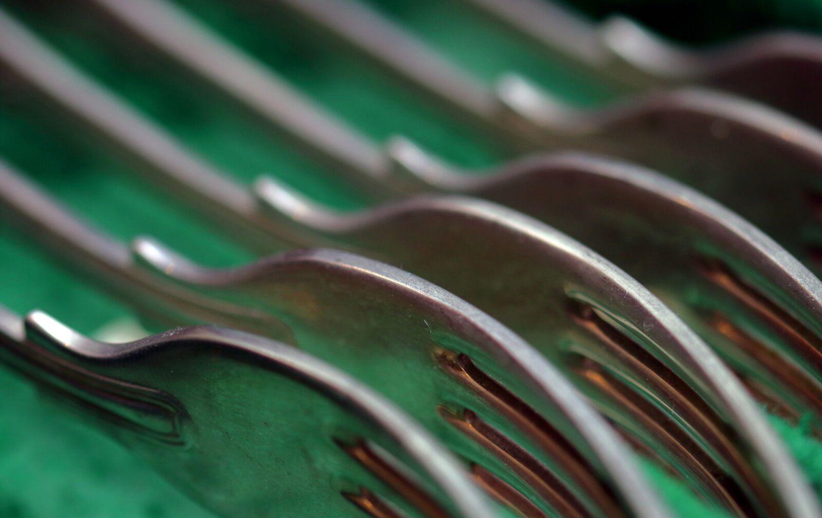 Canon EOS 80D sample photo. Forks, cutlery, silverware photography