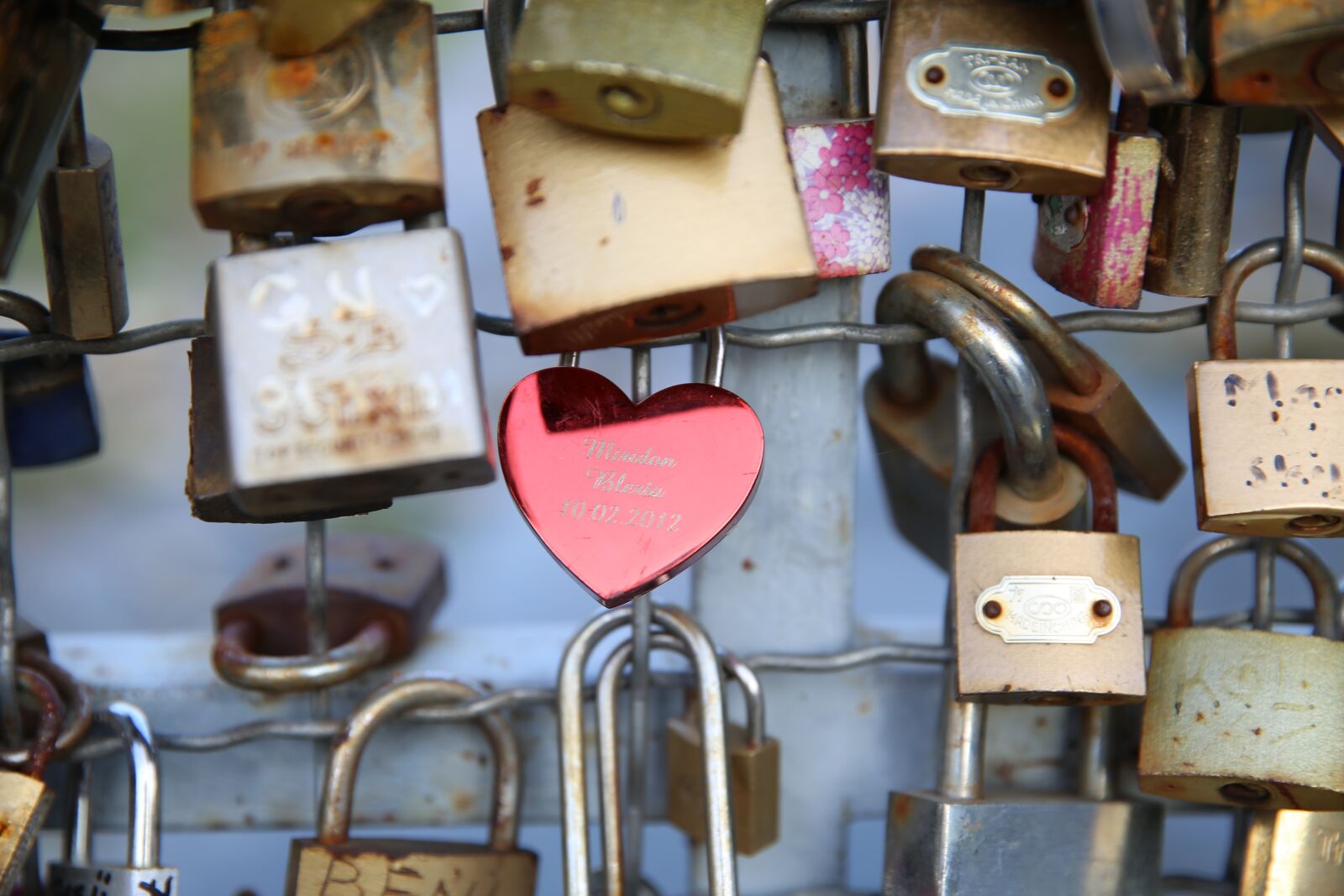 Canon EF 24-70mm F2.8L II USM sample photo. Key bridge, lock, love photography