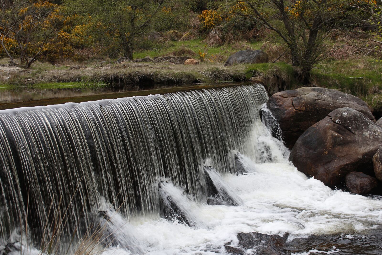 Canon EOS 600D (Rebel EOS T3i / EOS Kiss X5) sample photo. Ireland, wicklow, glendalough photography