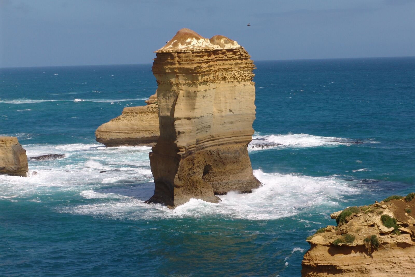 Sony DSC-F828 sample photo. Great ocean road, australia photography