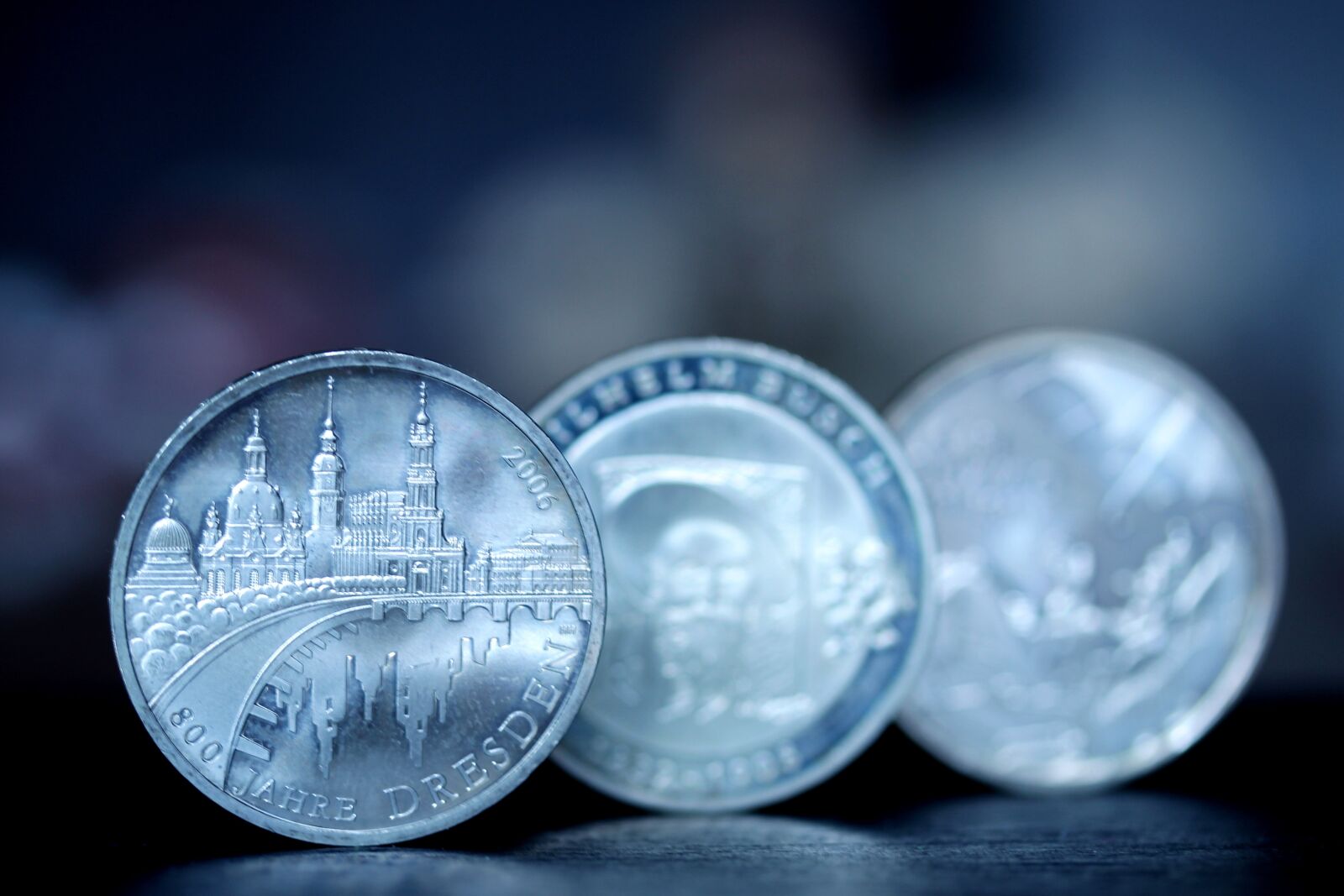 Canon EF-S 60mm F2.8 Macro USM sample photo. Coin, dresden, anniversary photography