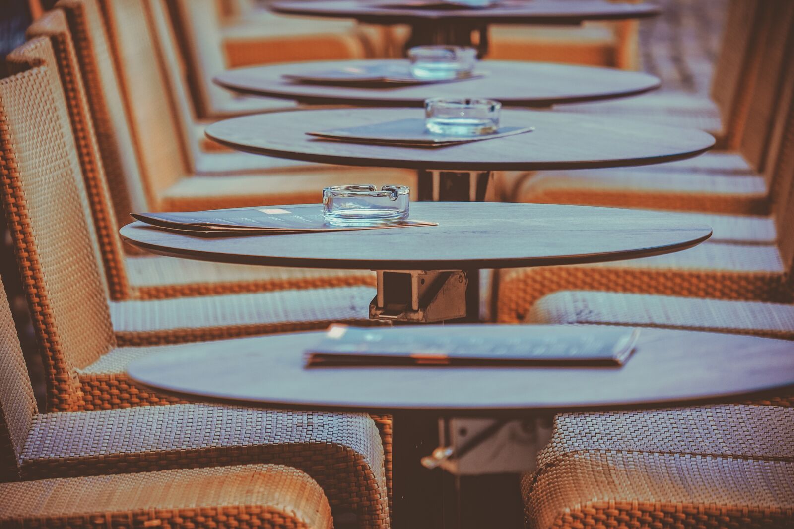 Fujifilm XF 55-200mm F3.5-4.8 R LM OIS sample photo. Seat, chairs, dining tables photography