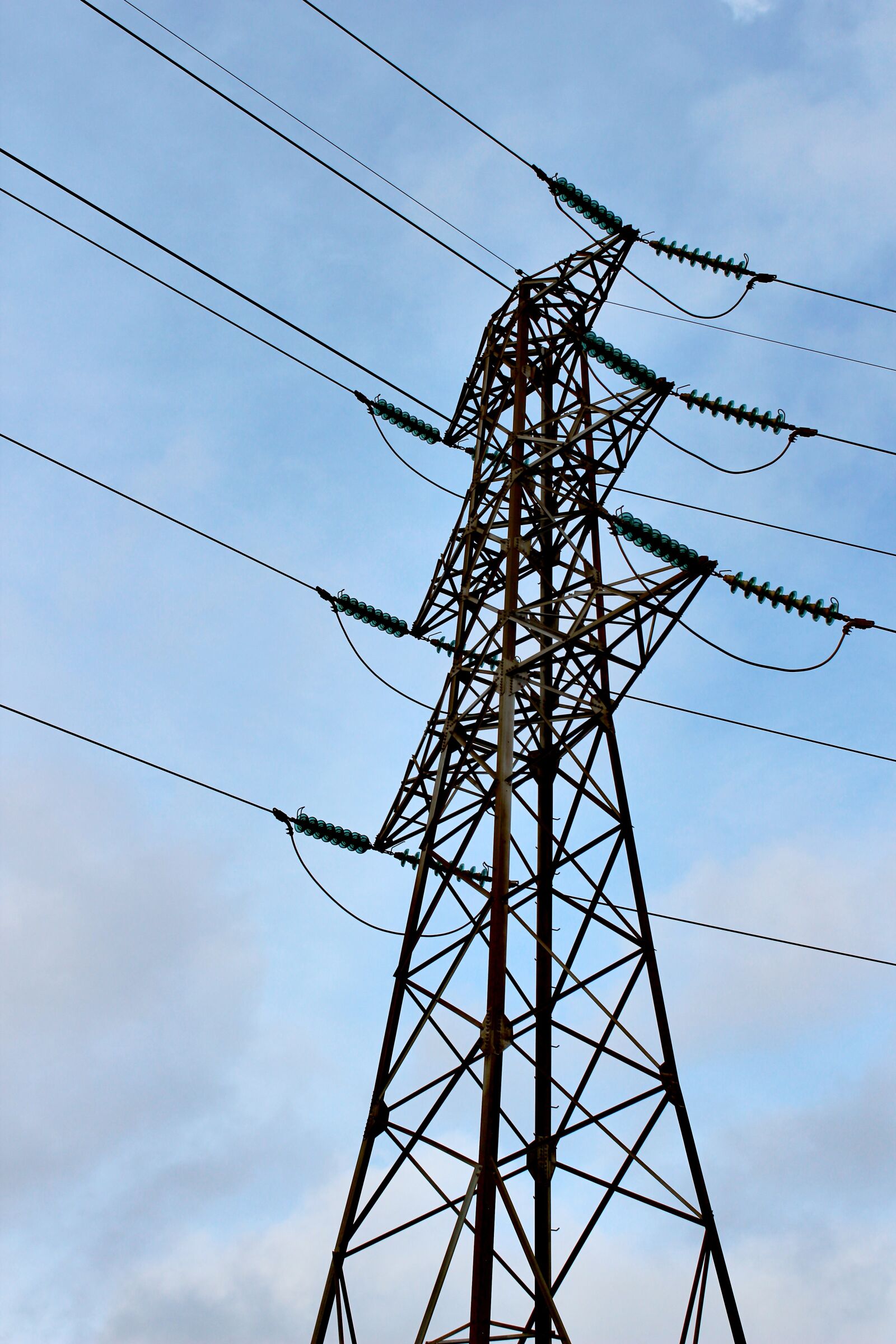 Canon EOS 600D (Rebel EOS T3i / EOS Kiss X5) sample photo. Electric, electricity, power lines photography
