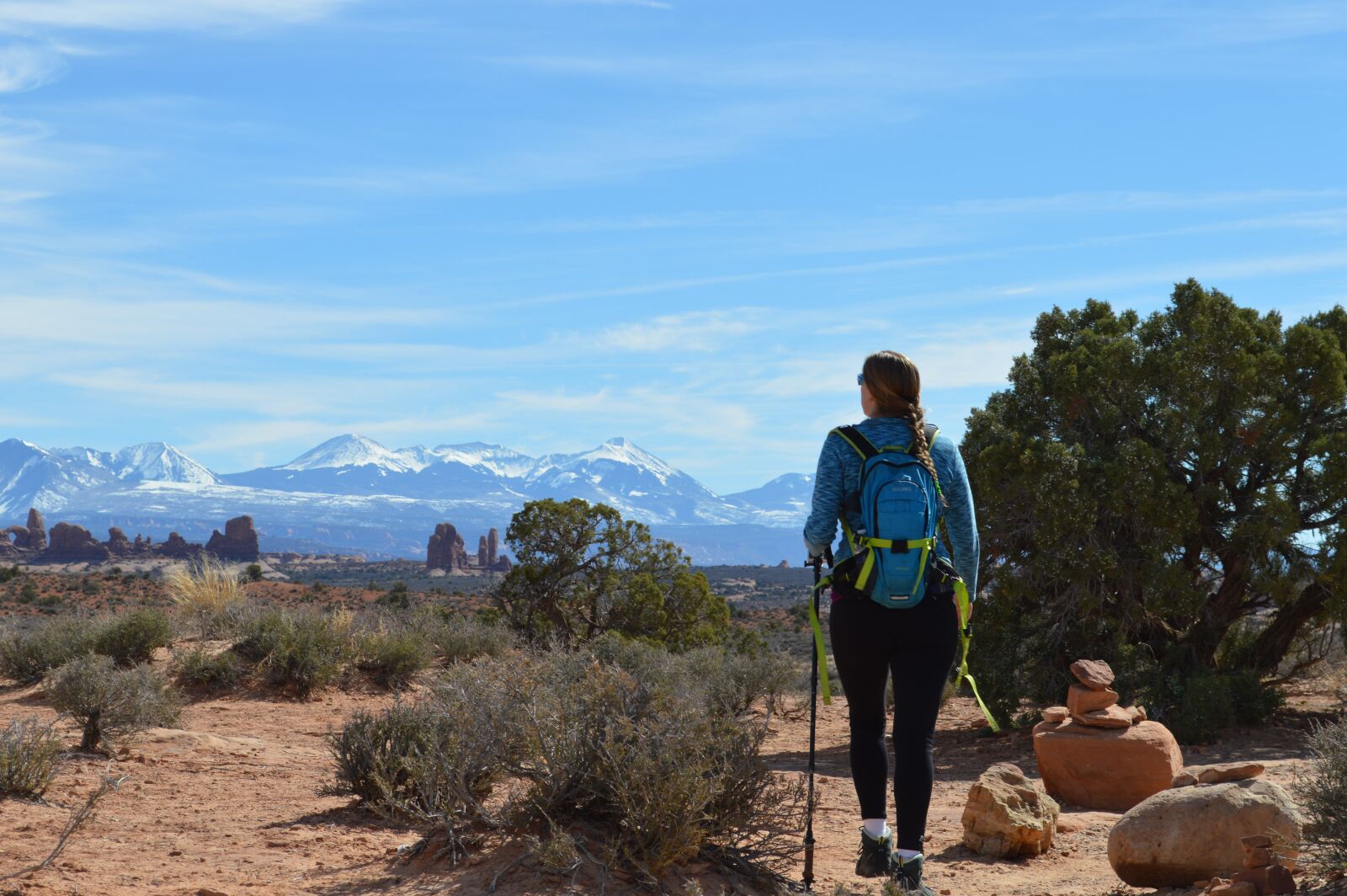Nikon D3200 sample photo. Woman staring into the photography