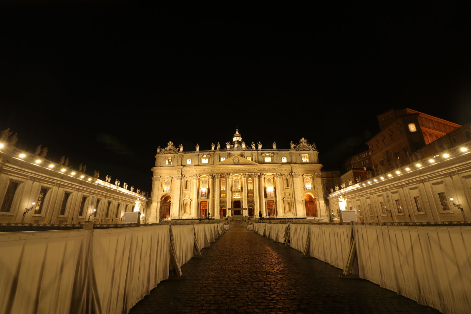 Canon EF-S 10-18mm F4.5–5.6 IS STM sample photo. Italy, roman, vatican photography