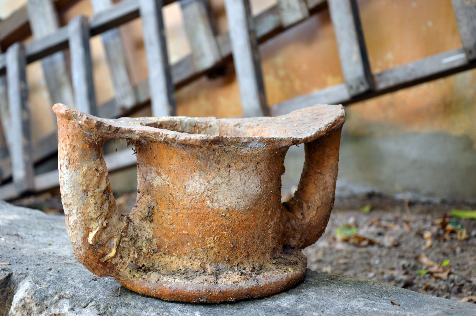 Nikon D3200 sample photo. Vessel, jar, clay pot photography