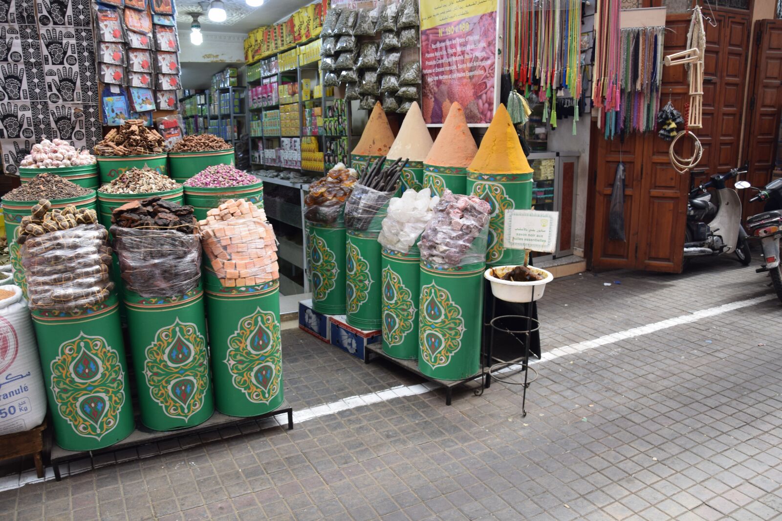 Nikon D3300 sample photo. Marrakech, morocco, spices photography