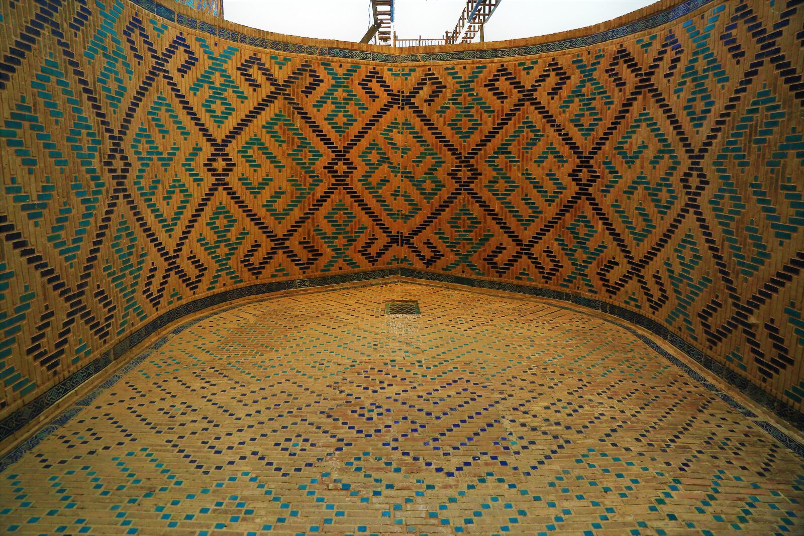 Canon EOS 5D Mark III sample photo. Architecture, shrine, building photography