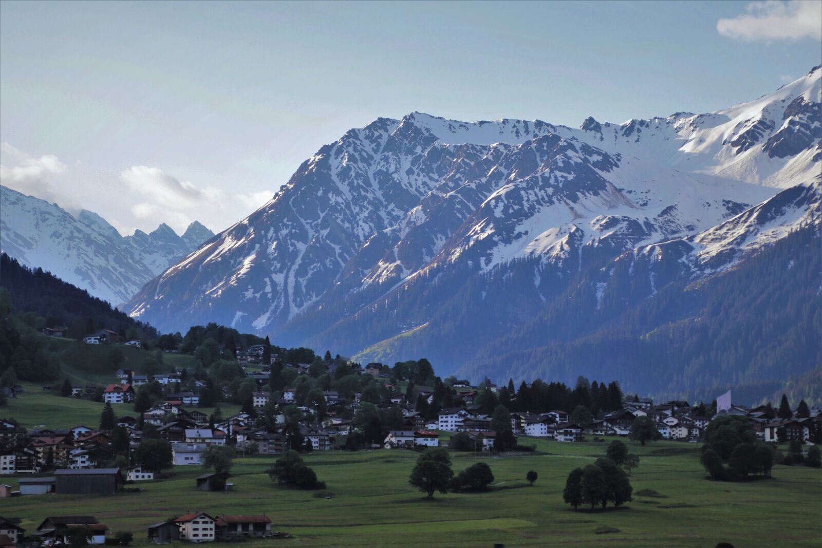 Canon EOS 80D sample photo. View, morning, mountains photography