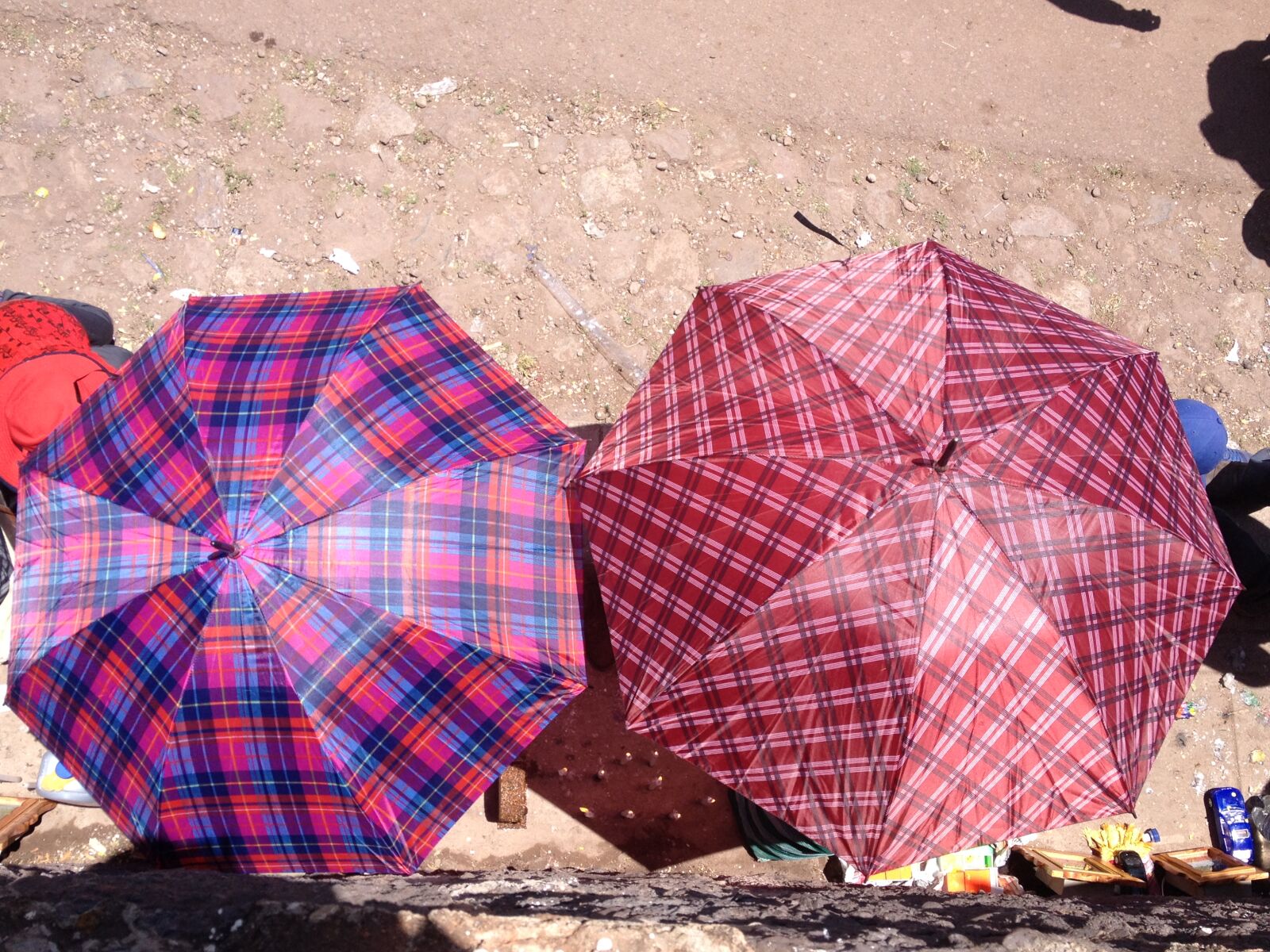 iPhone 4S back camera 4.28mm f/2.4 sample photo. Outs, outside, umbrella, umbrellas photography