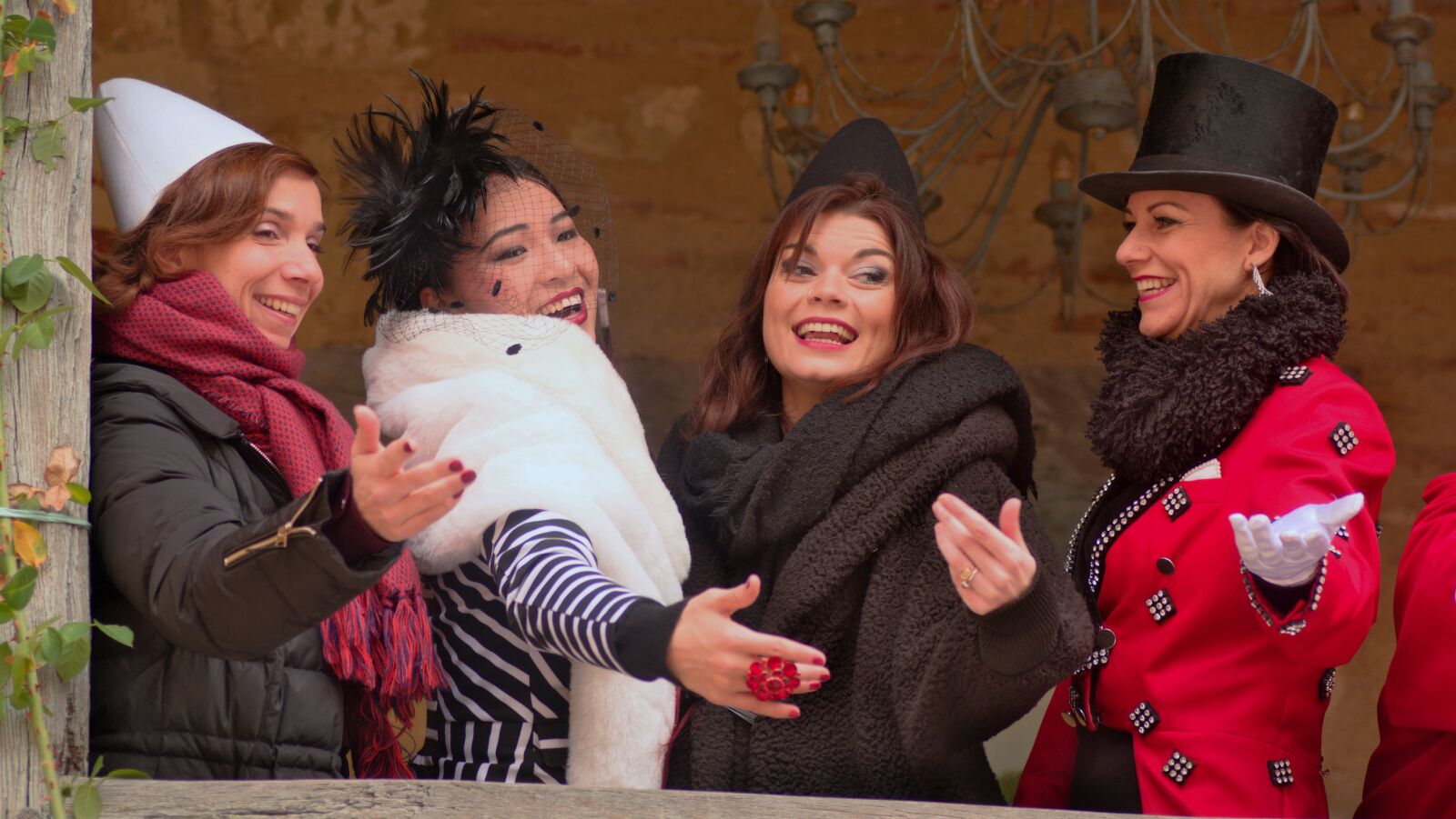 Nikon D3400 sample photo. Women, festival, disguise photography