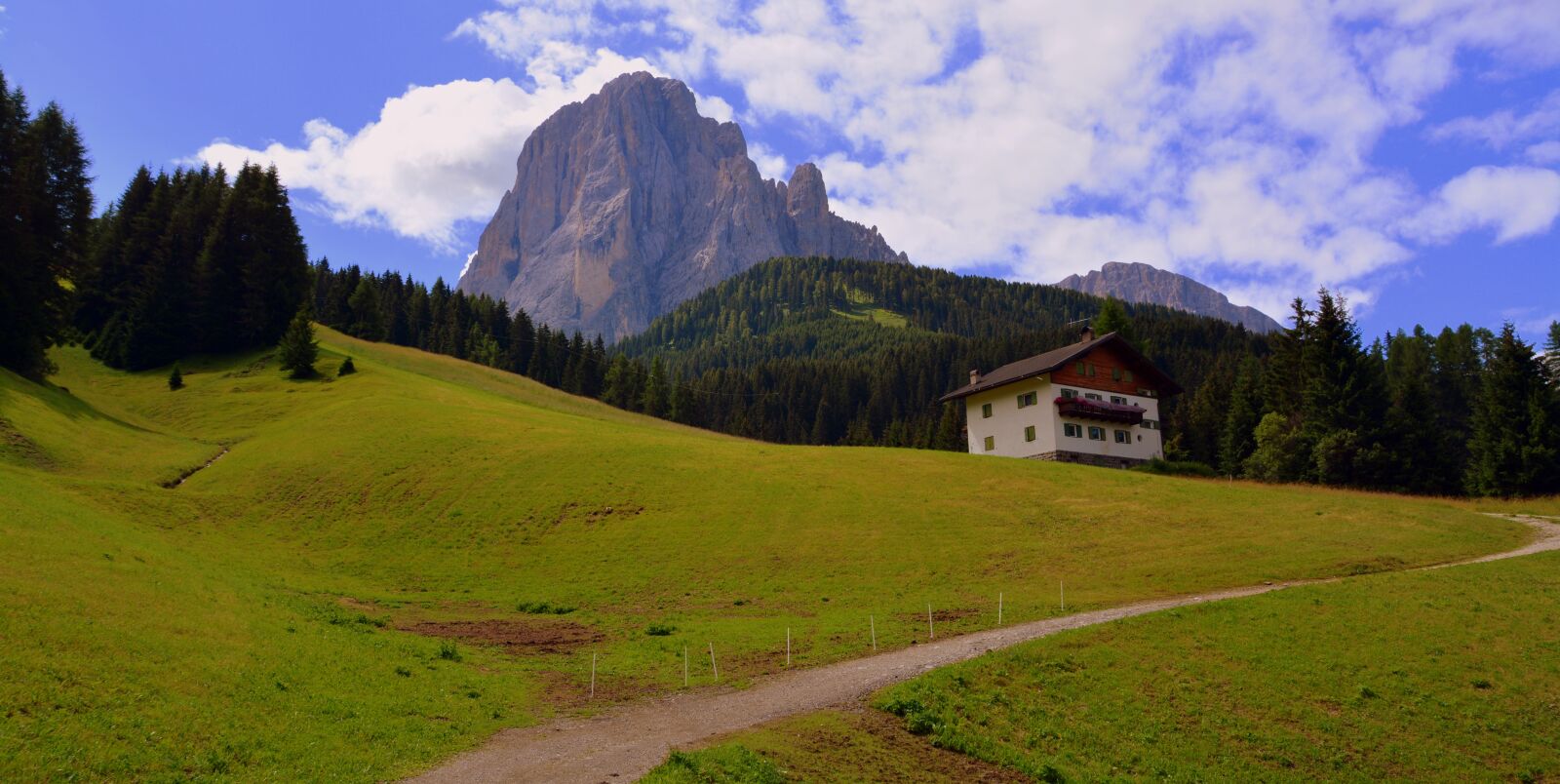 Nikon D7100 sample photo. Dolomites, trail, mountain photography