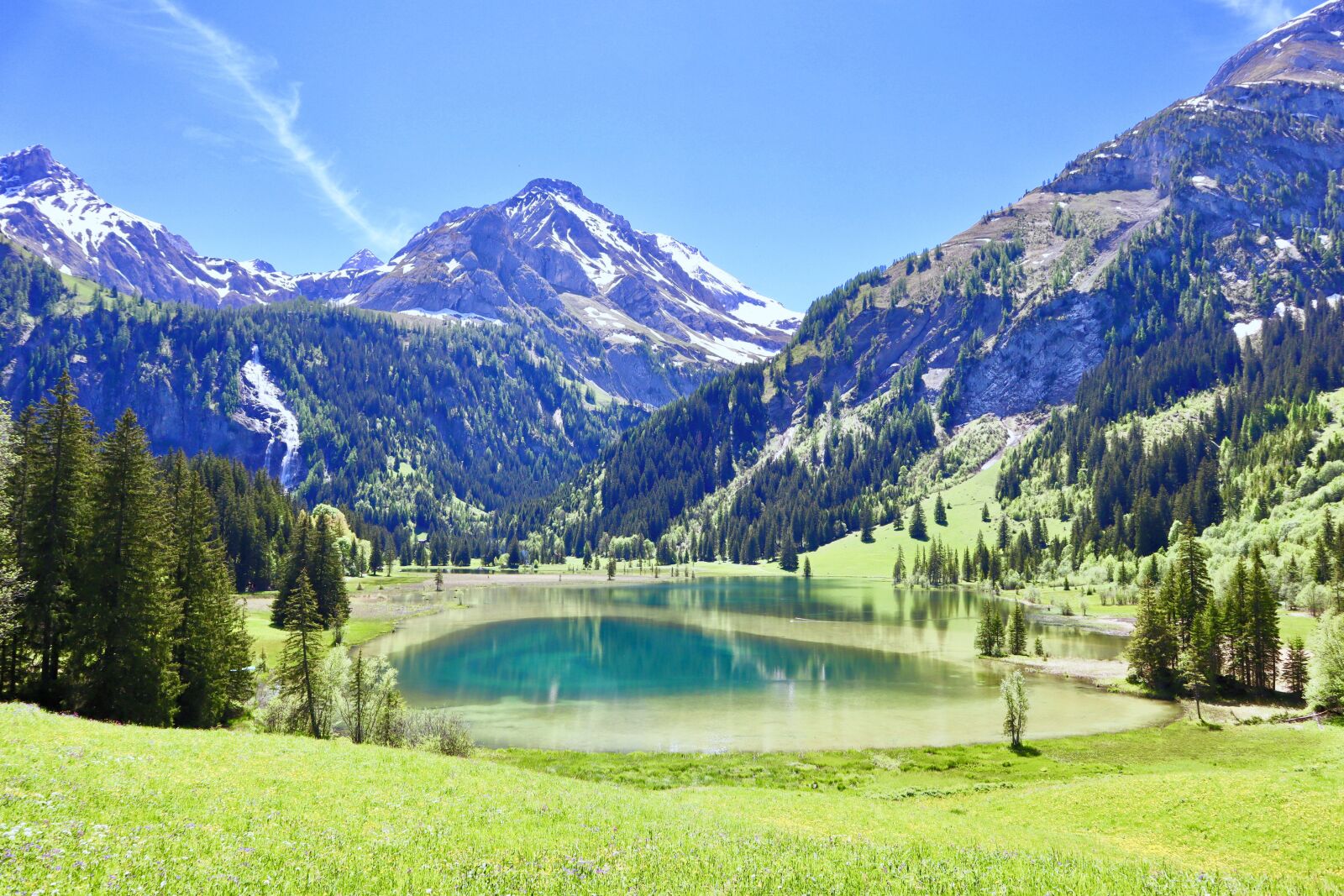 Canon EF-M 15-45mm F3.5-6.3 IS STM sample photo. Mountain, bergsee, nature photography
