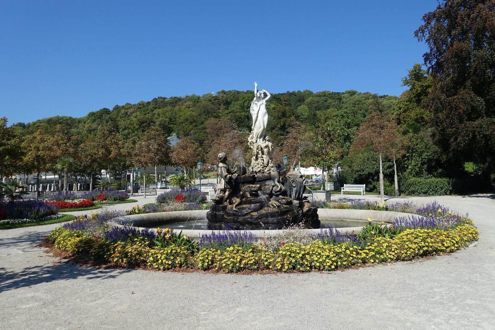 Sony Cyber-shot DSC-RX100 III sample photo. Fountain, undine fountain, swim photography