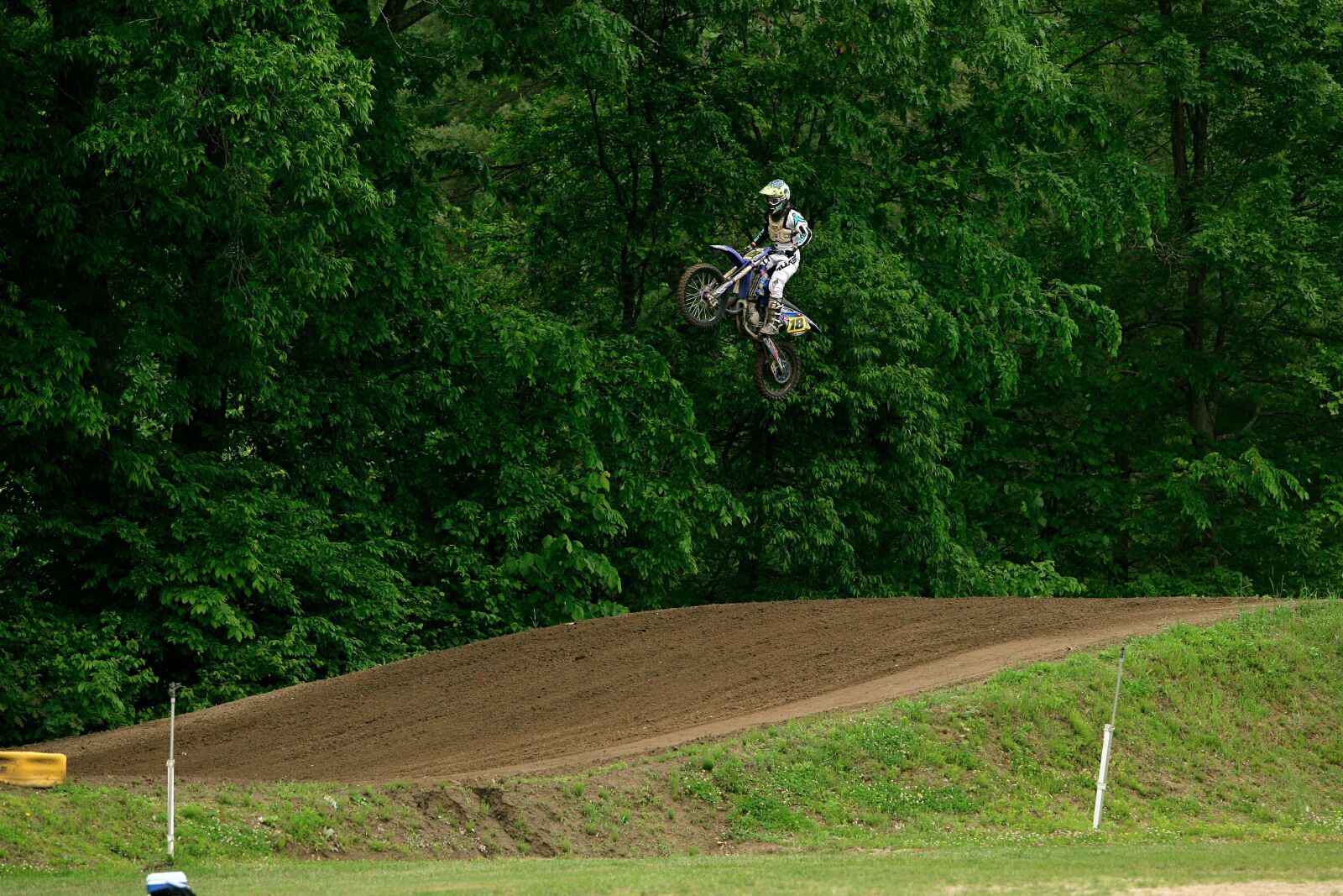 Canon EOS-1Ds Mark II sample photo. Motocross, dirt bike, racing photography
