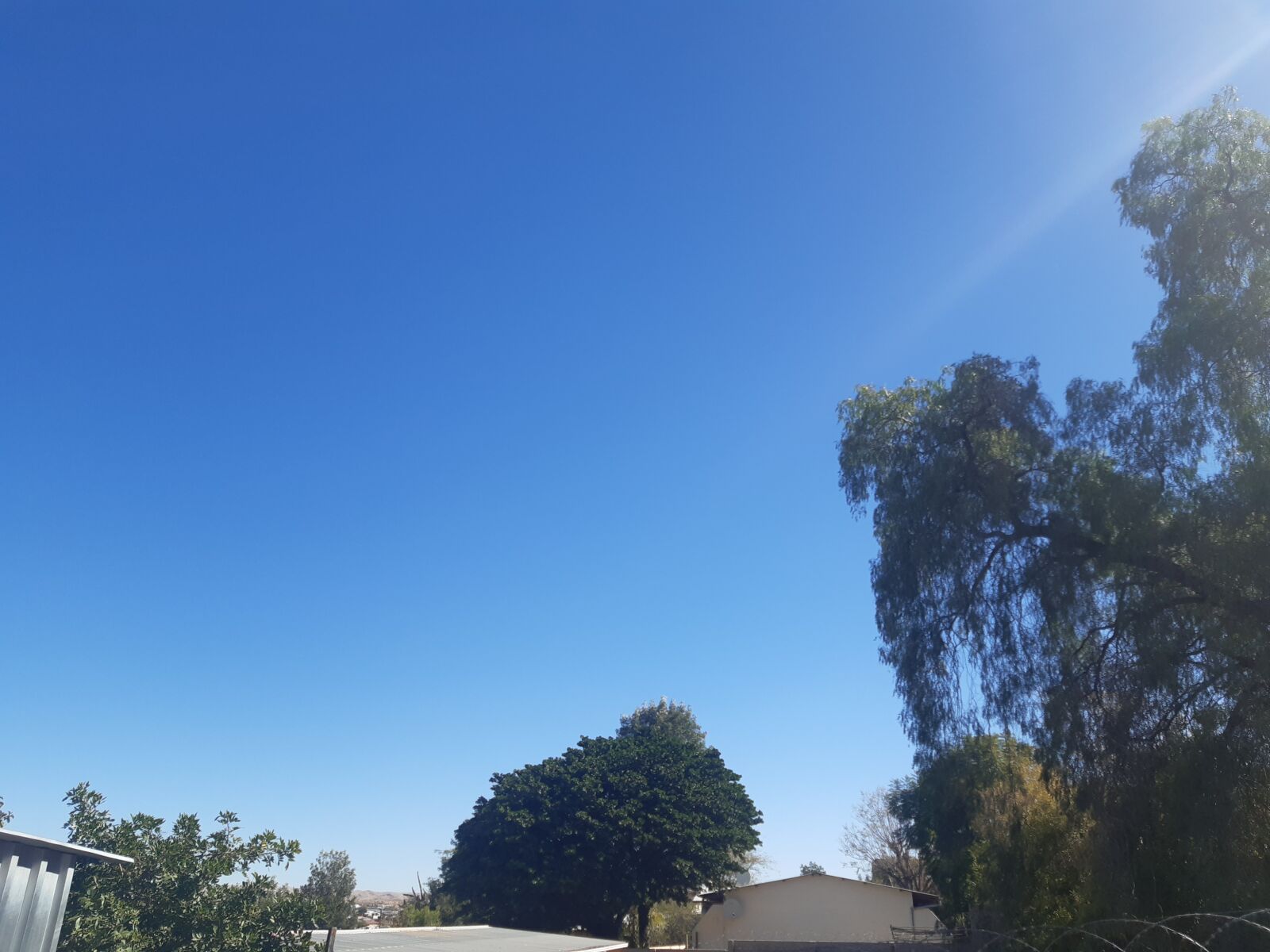 Samsung Galaxy A30 sample photo. Nice, blue, sky photography