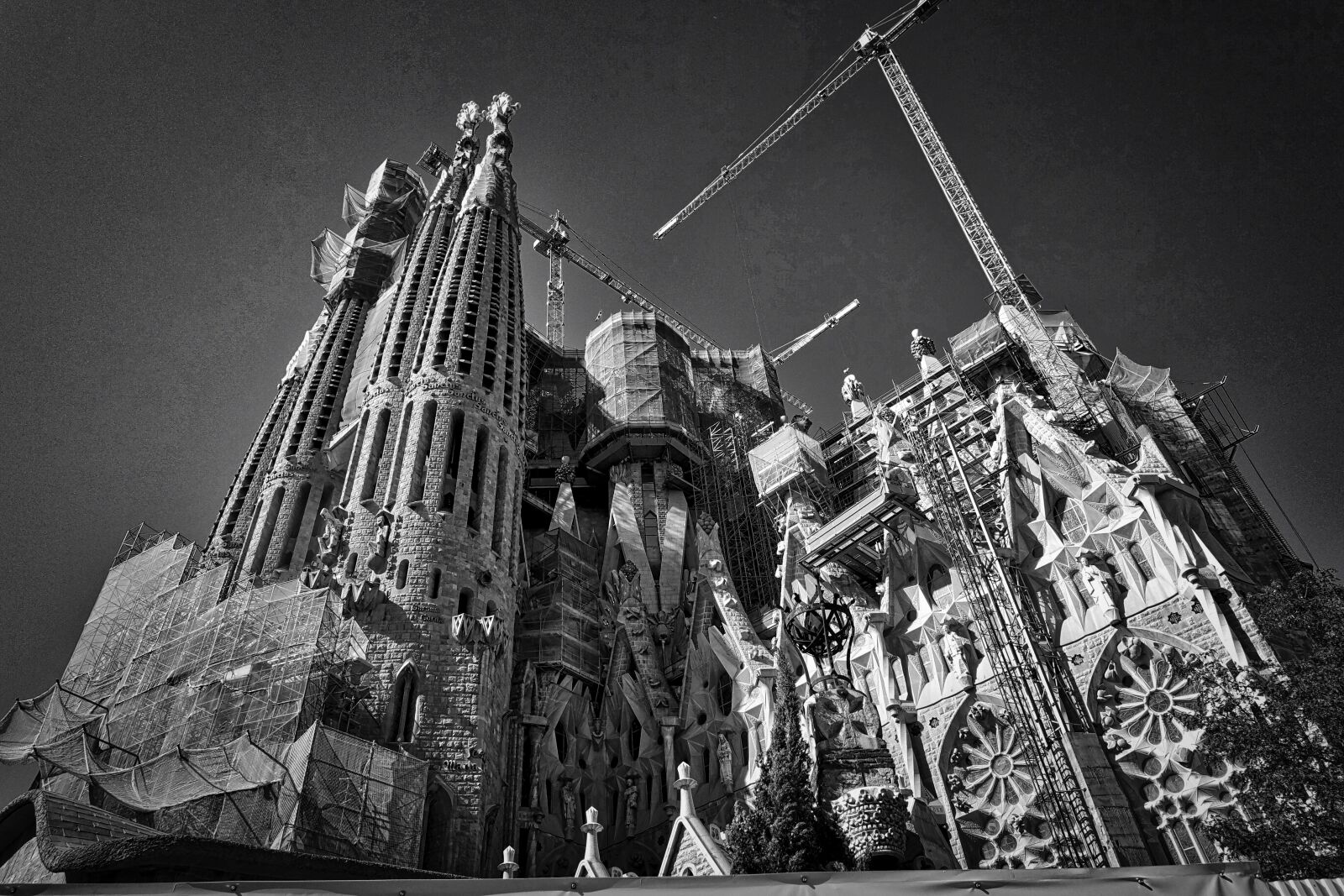 Sony Cyber-shot DSC-RX100 III sample photo. Cathedral, sagrada familia, barcelona photography