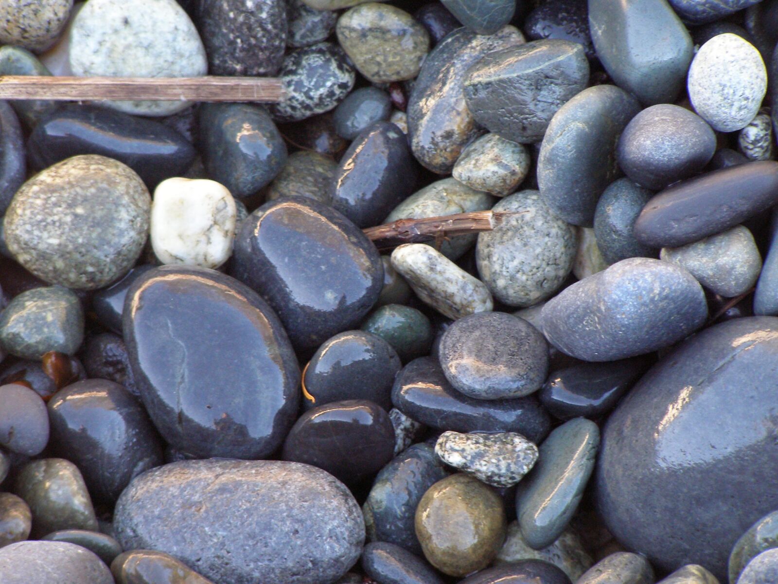 Olympus SP500UZ sample photo. Rocks, river, canada photography