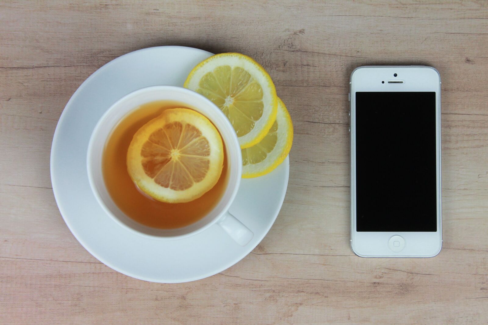 Canon EOS 1100D (EOS Rebel T3 / EOS Kiss X50) sample photo. Tea, phone, work desk photography