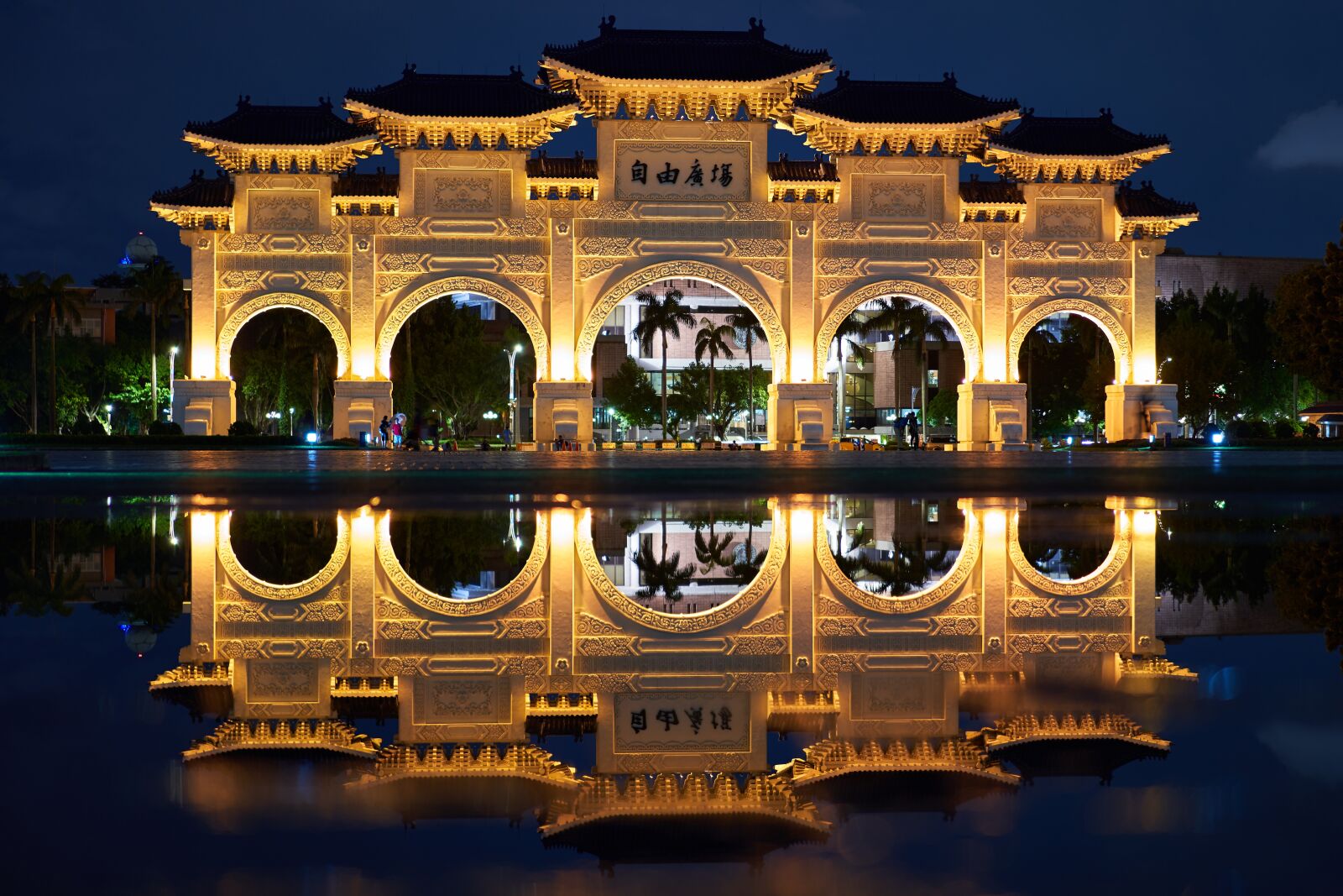 Sony a7R III sample photo. Taiwan, taipei, architecture photography