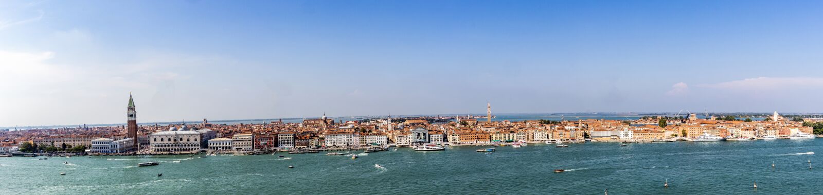 Canon EOS 77D (EOS 9000D / EOS 770D) sample photo. Venice, view, sea photography