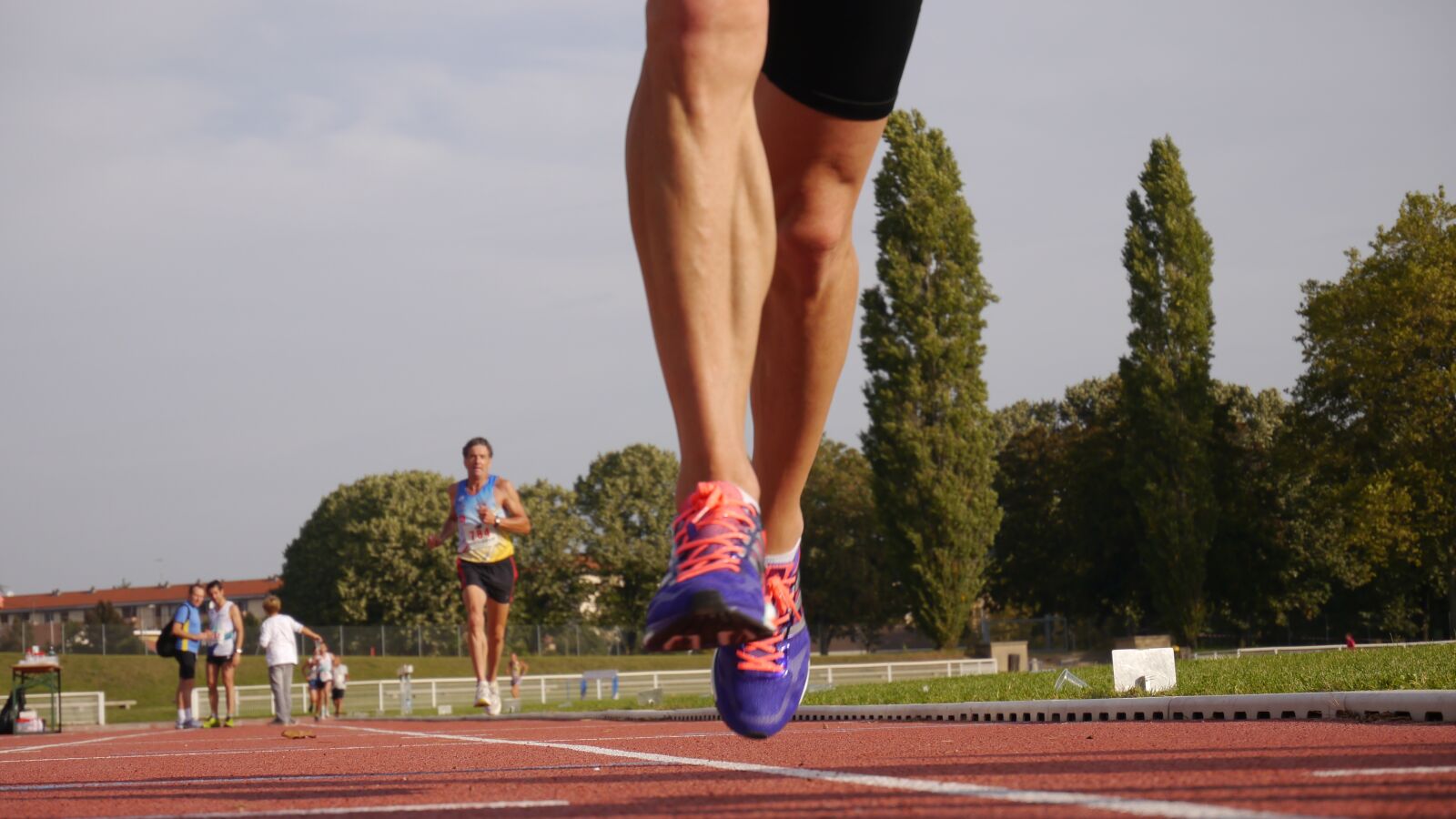 Panasonic Lumix DMC-G5 sample photo. Foot race, athletics, calves photography
