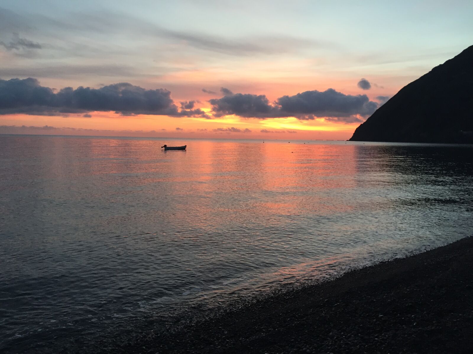 Apple iPhone 6 sample photo. Beach, beach, break, cloud photography