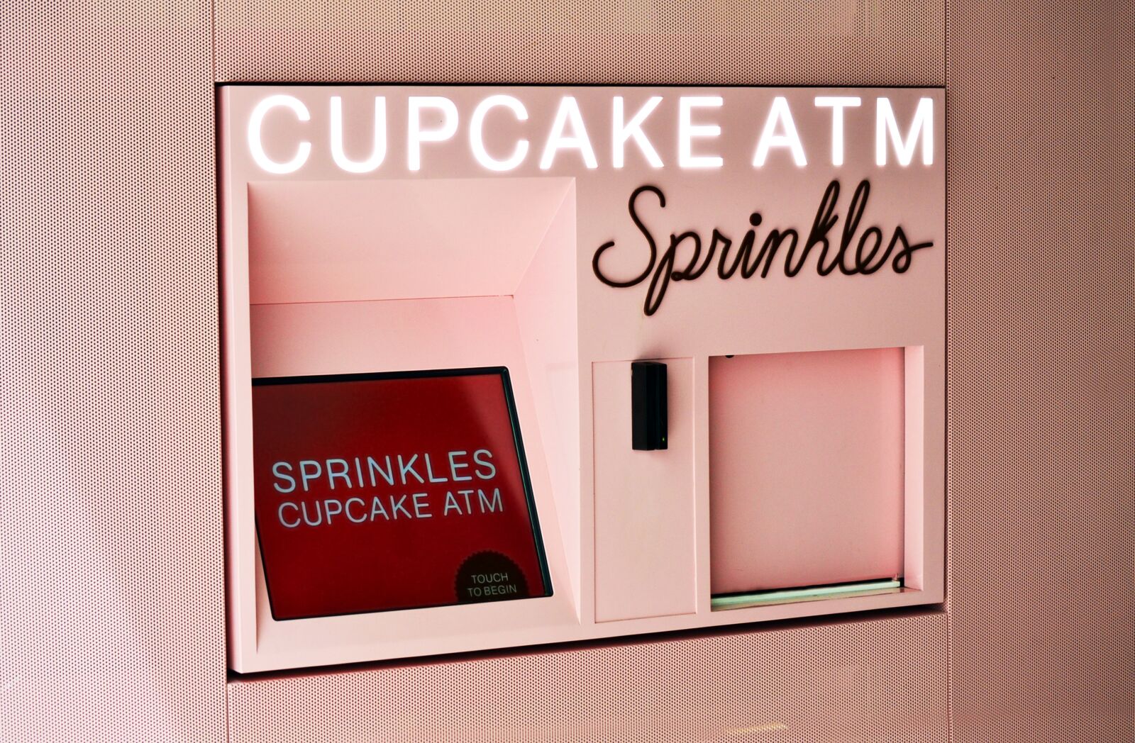 Nikon D3200 sample photo. Atm, cupcake, cookies photography