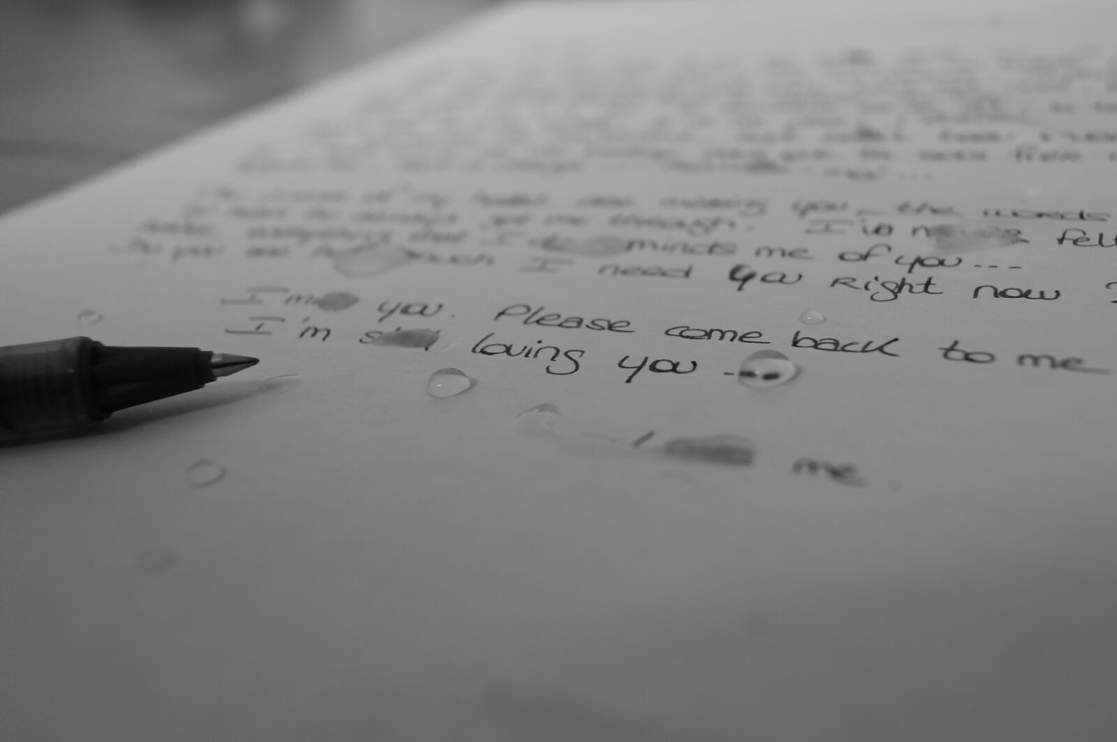 Sony SLT-A37 sample photo. Letter, tears, sad photography