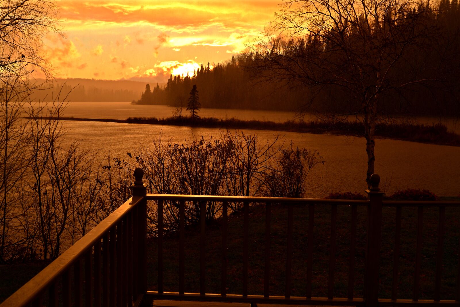 Nikon D610 sample photo. Sunset, reflection, body of photography