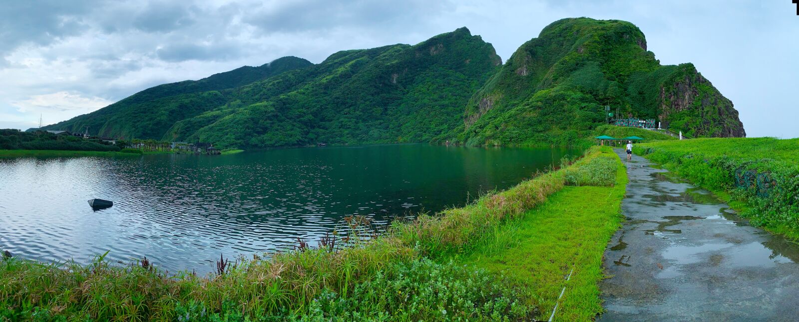 Apple iPhone XR sample photo. Turtle tail lake, wushi photography