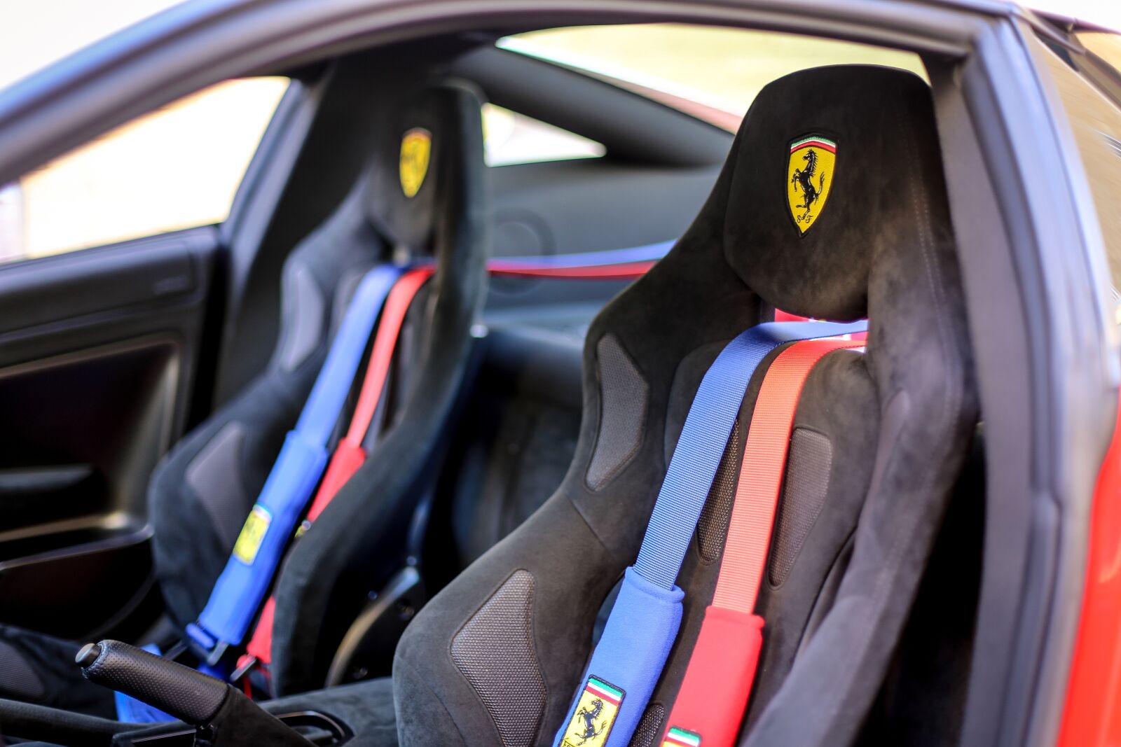 Canon EOS 6D + Canon EF 50mm F1.4 USM sample photo. Ferrari, car, performance photography