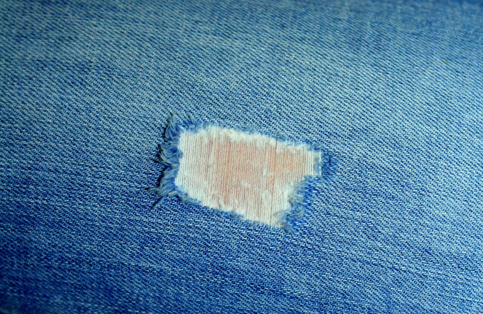 Canon EOS 1200D (EOS Rebel T5 / EOS Kiss X70 / EOS Hi) sample photo. Jeans, material, web photography