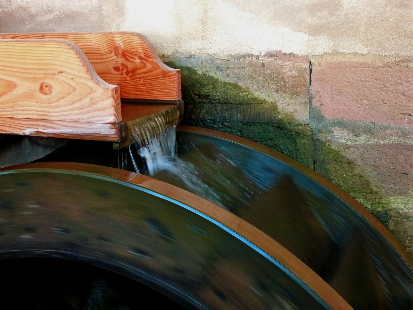 Panasonic DMC-TZ7 sample photo. Mill, water mill, waterwheel photography